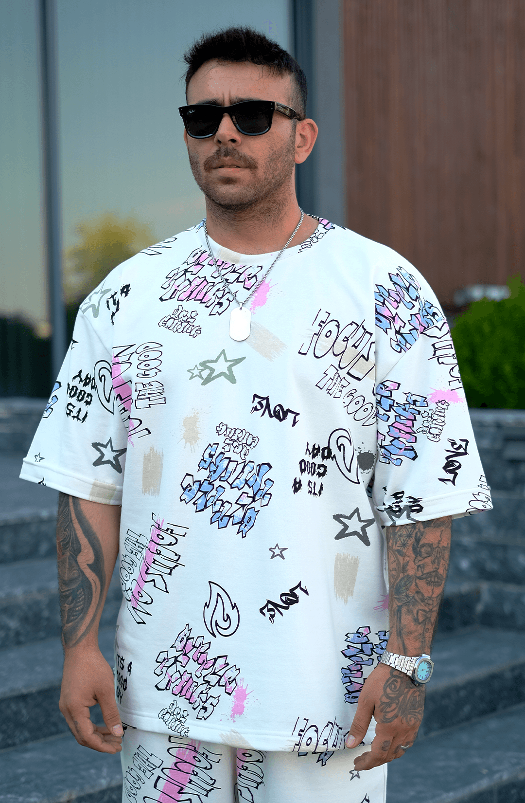 808 Karışık Graffiti Desen Tok Oversize Tişört