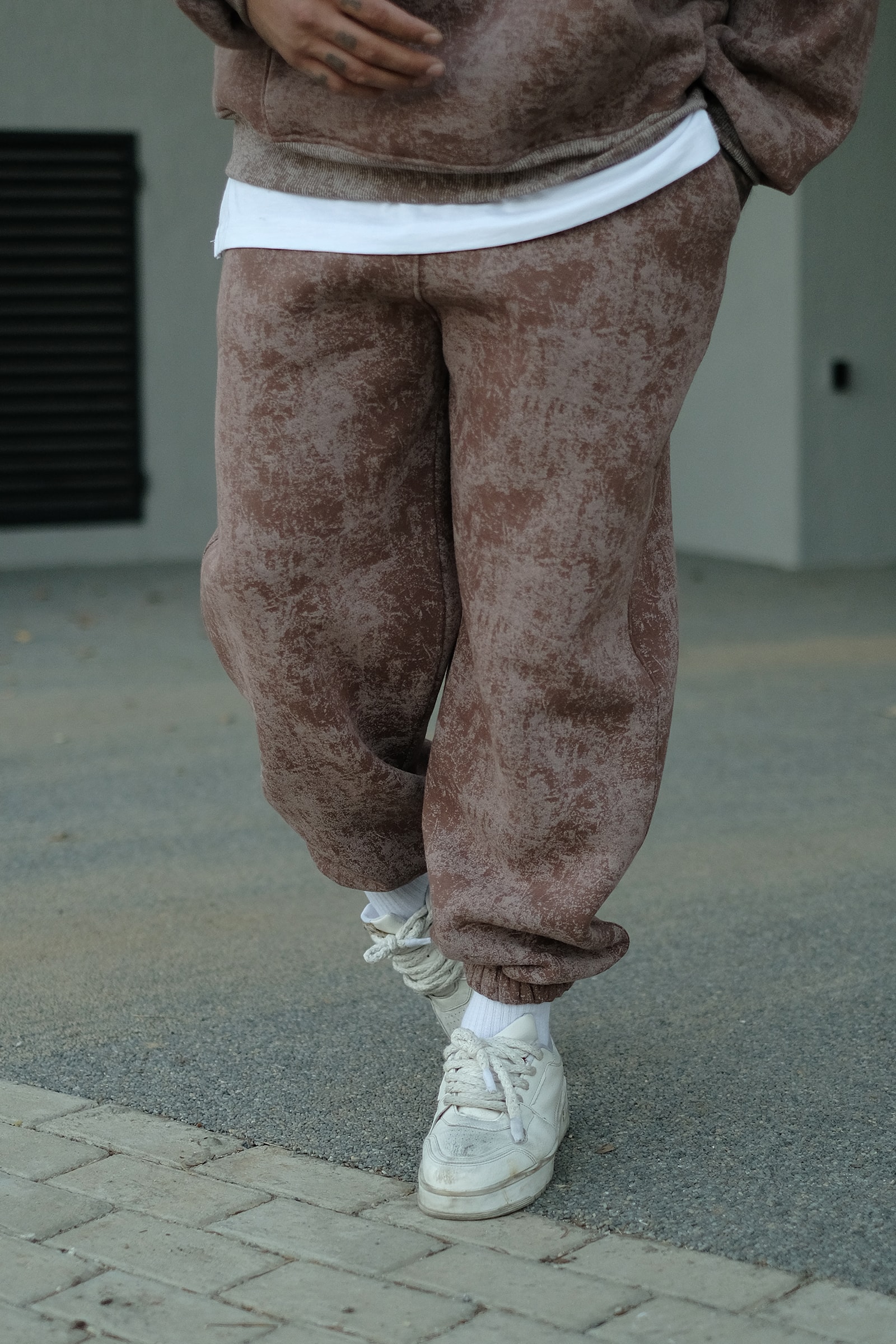 808 Eskitme Efekt Oversize Puff Jogger Eşofman Altı - Kahverengi