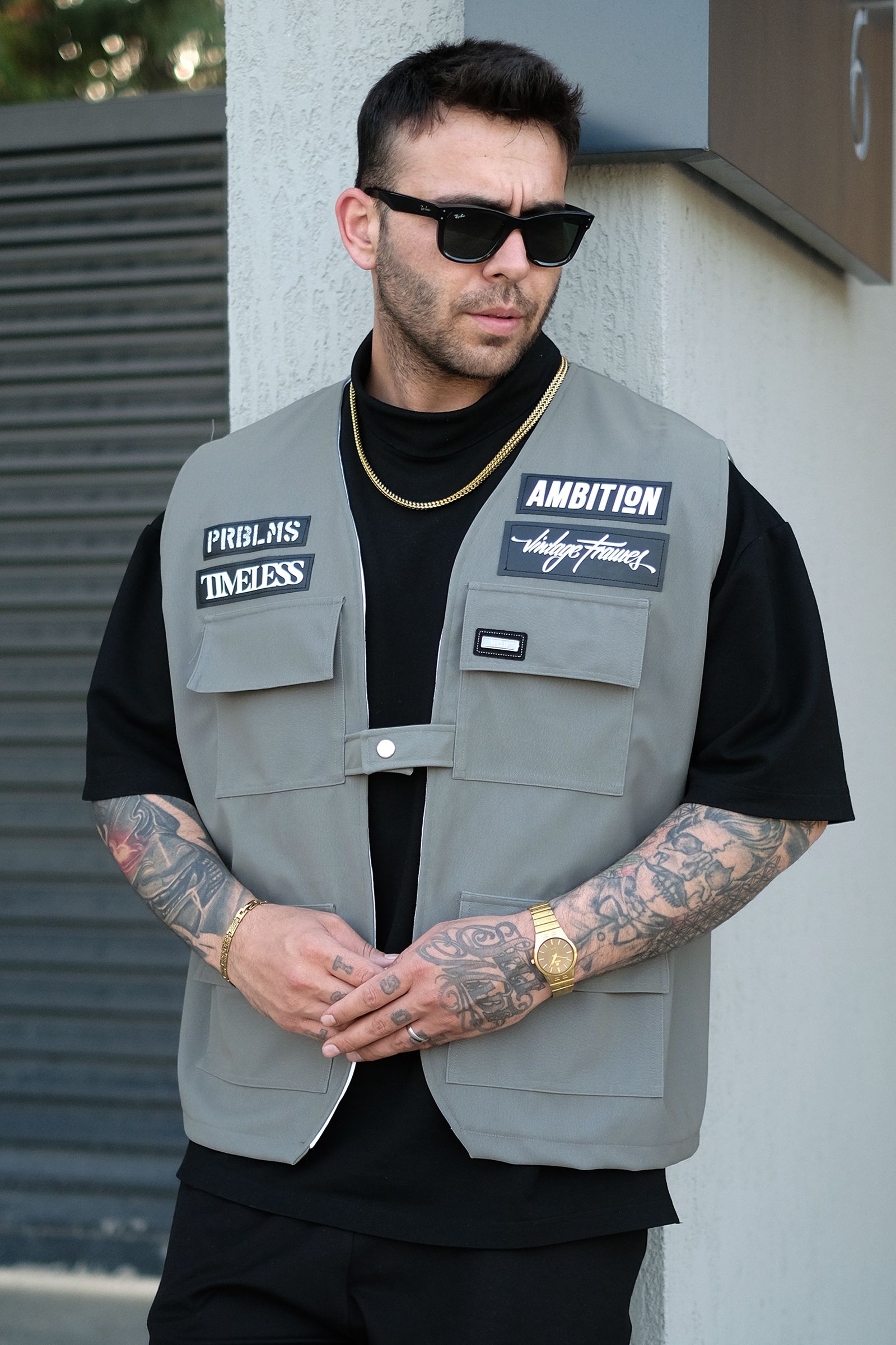 808 Oversize Tek Düğme '' Ambition '' Deri Patch Yelek (Koyu Gri)