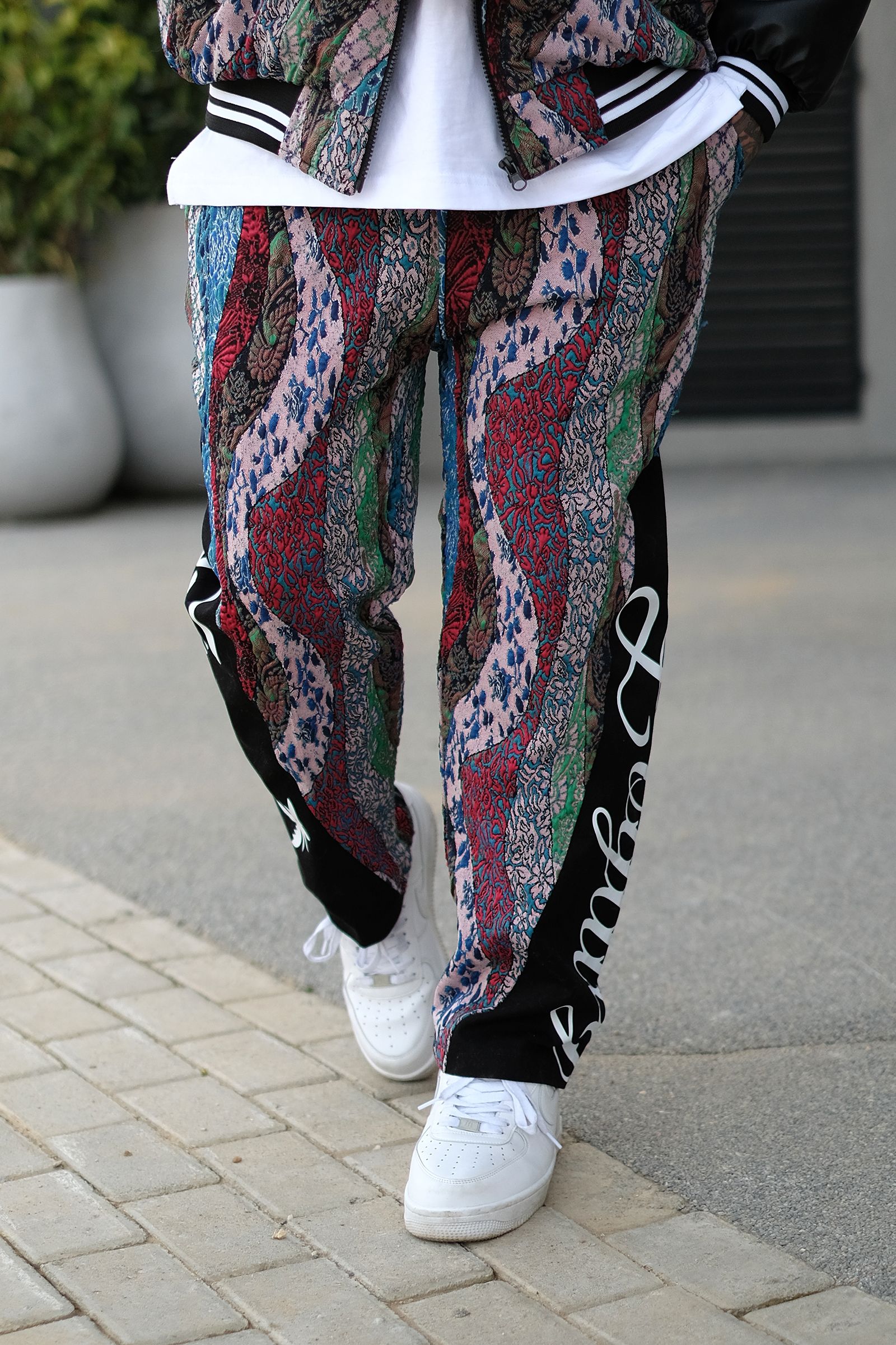 808 Street Dreams Kabartma Dokulu Kontrast Baggy Jogger