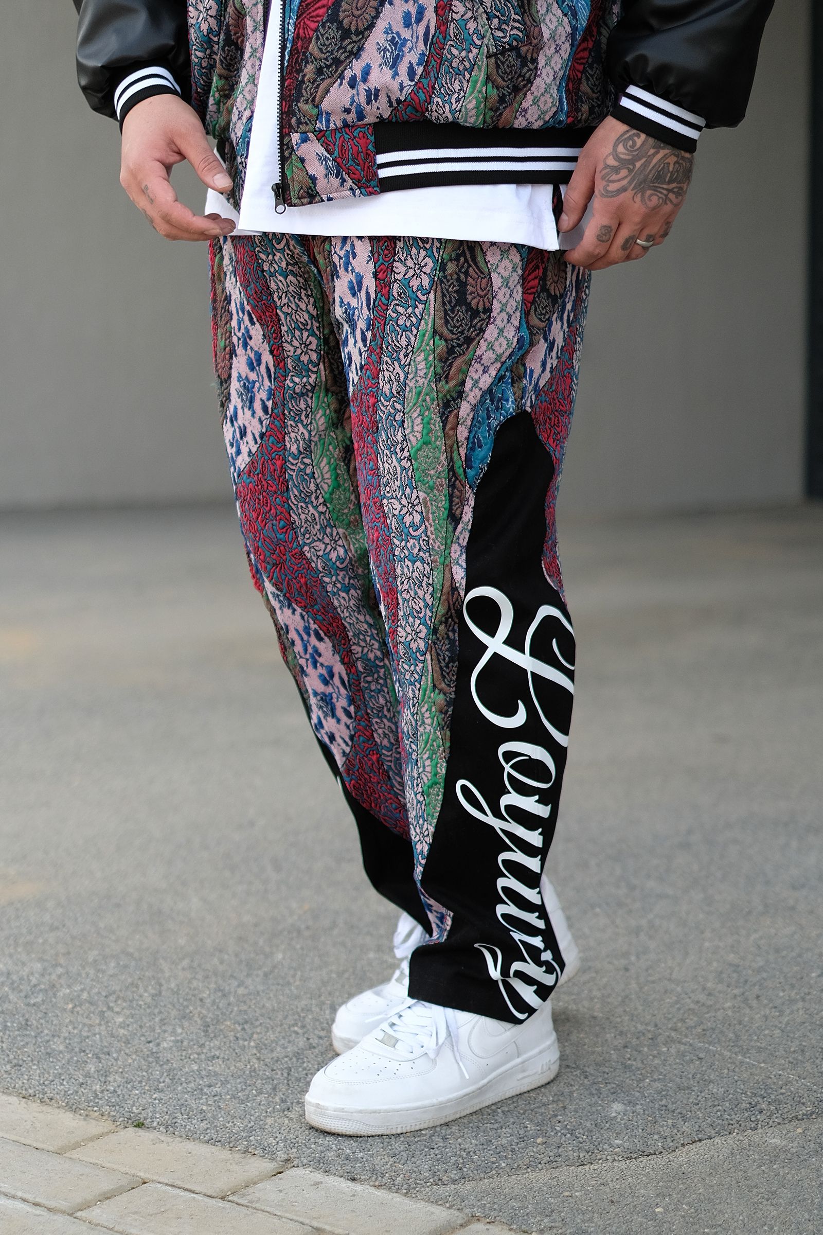 808 Street Dreams Kabartma Dokulu Kontrast Baggy Jogger