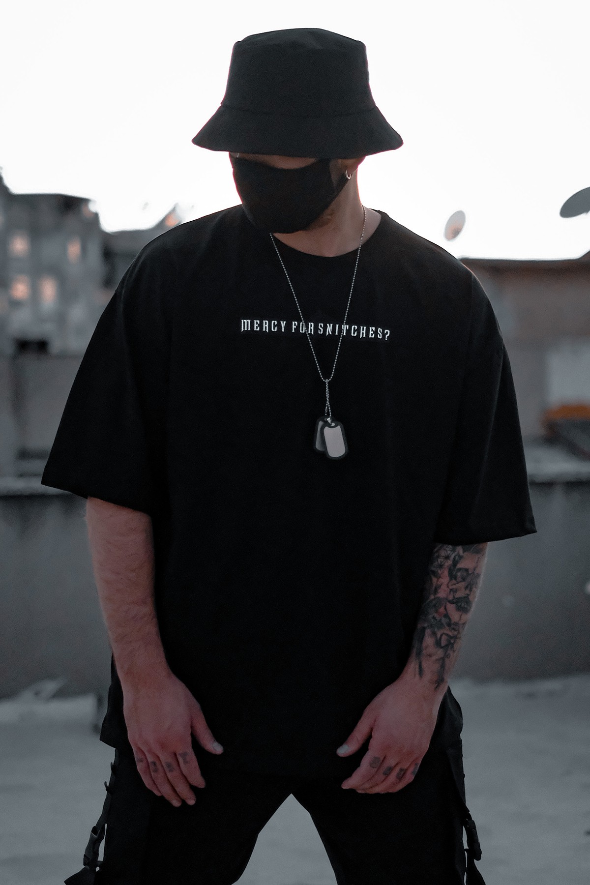 808 '' No Mercy'' Baskılı Oversize Tişört - Siyah