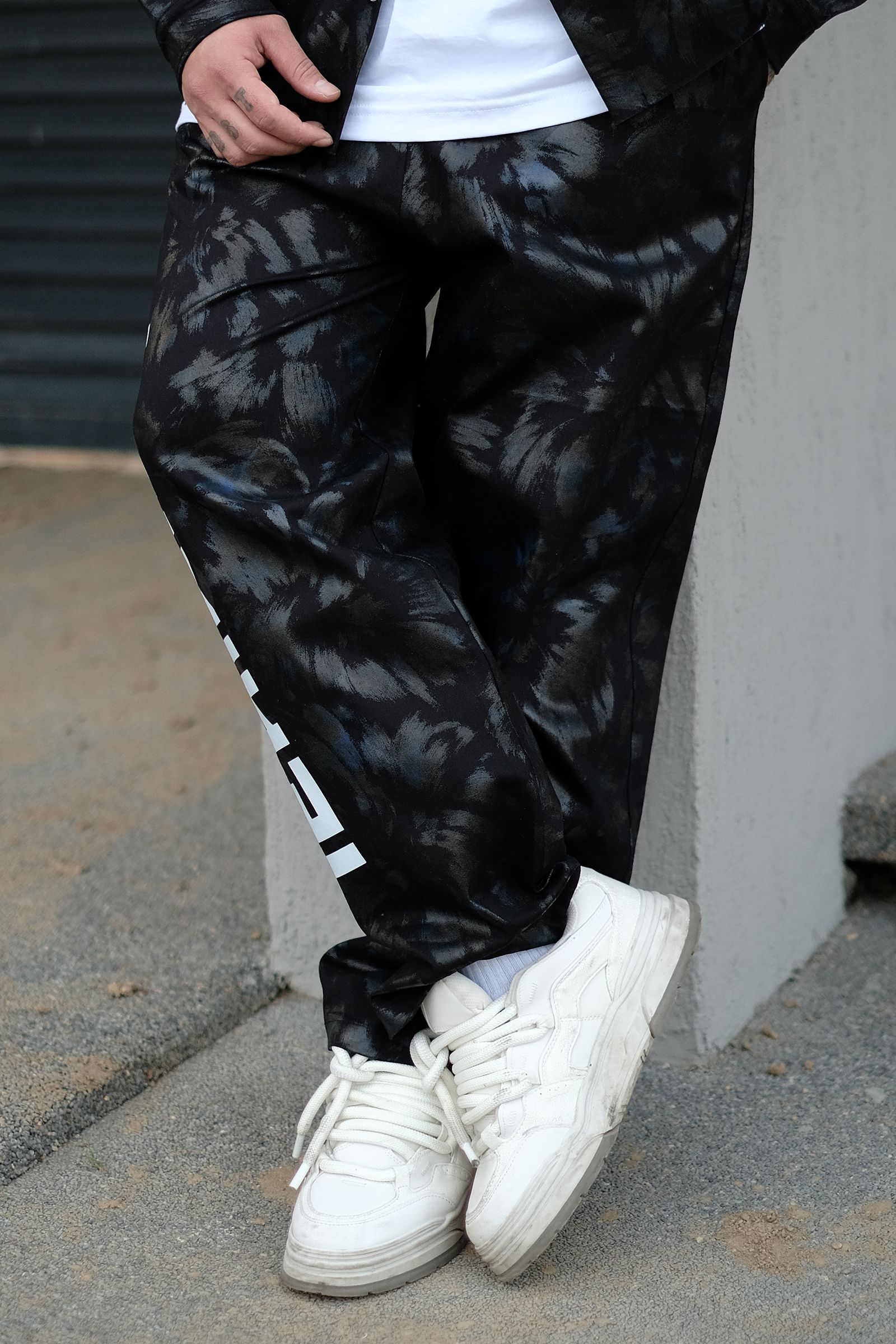 808 Sıvama Efektli Baskılı Baggy Kot Pantolon