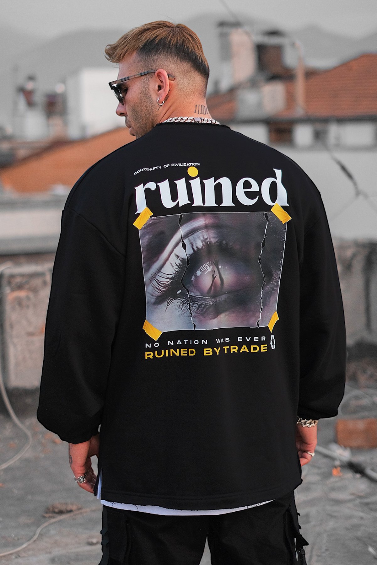 808 Ruined Sırt Baskılı Oversize Sweatshirt