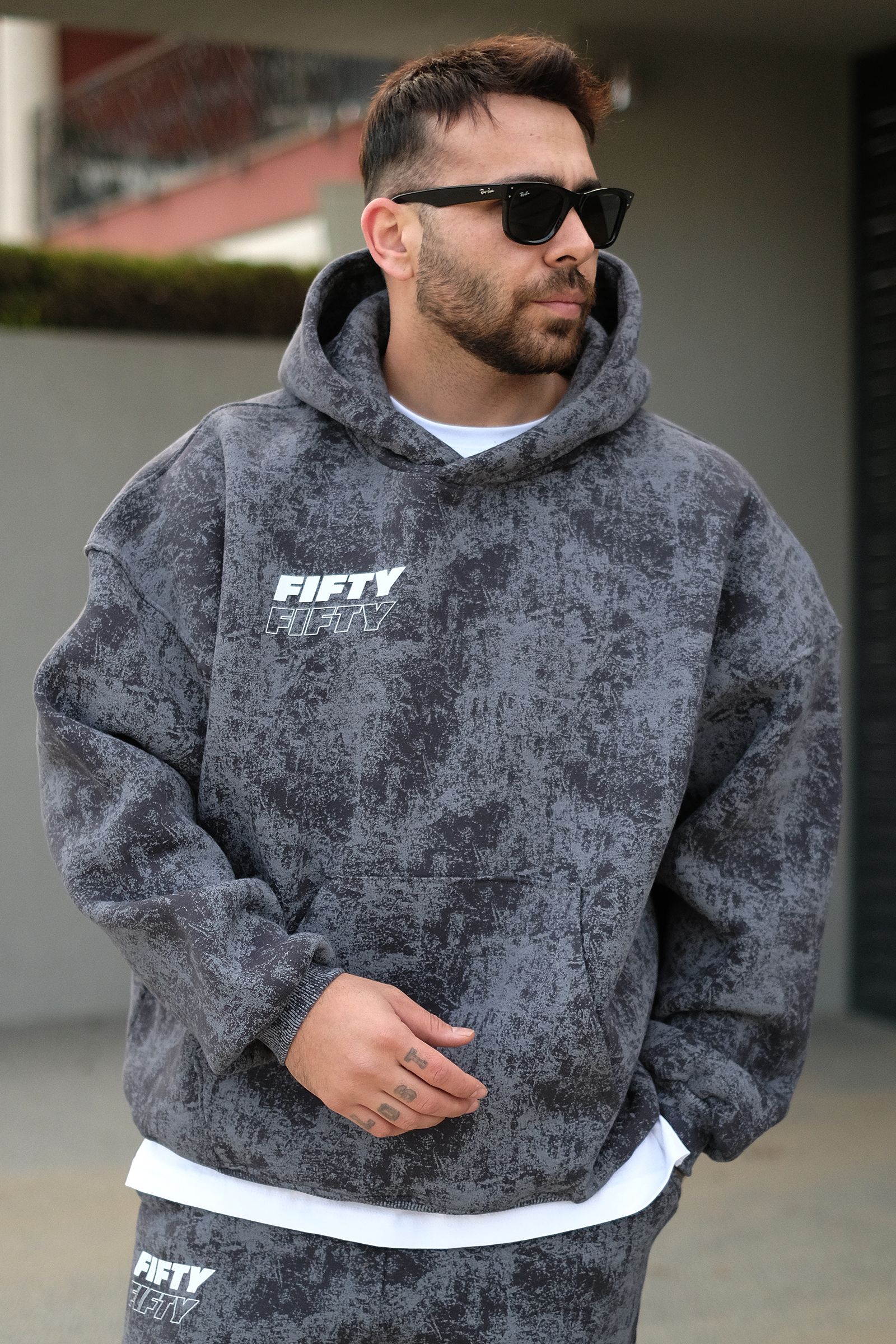 808 Fifty Baskılı Özel Tasarım Eskitme Efektli Puff Hoodie