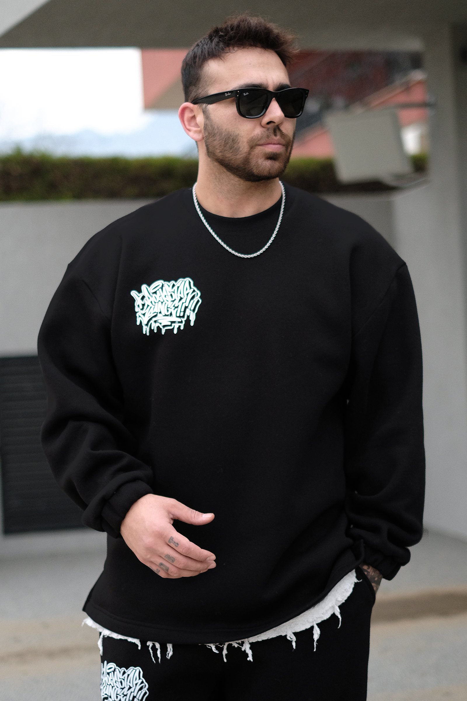 808 Graffiti Sırt Baskılı Oversize Sweatshirt