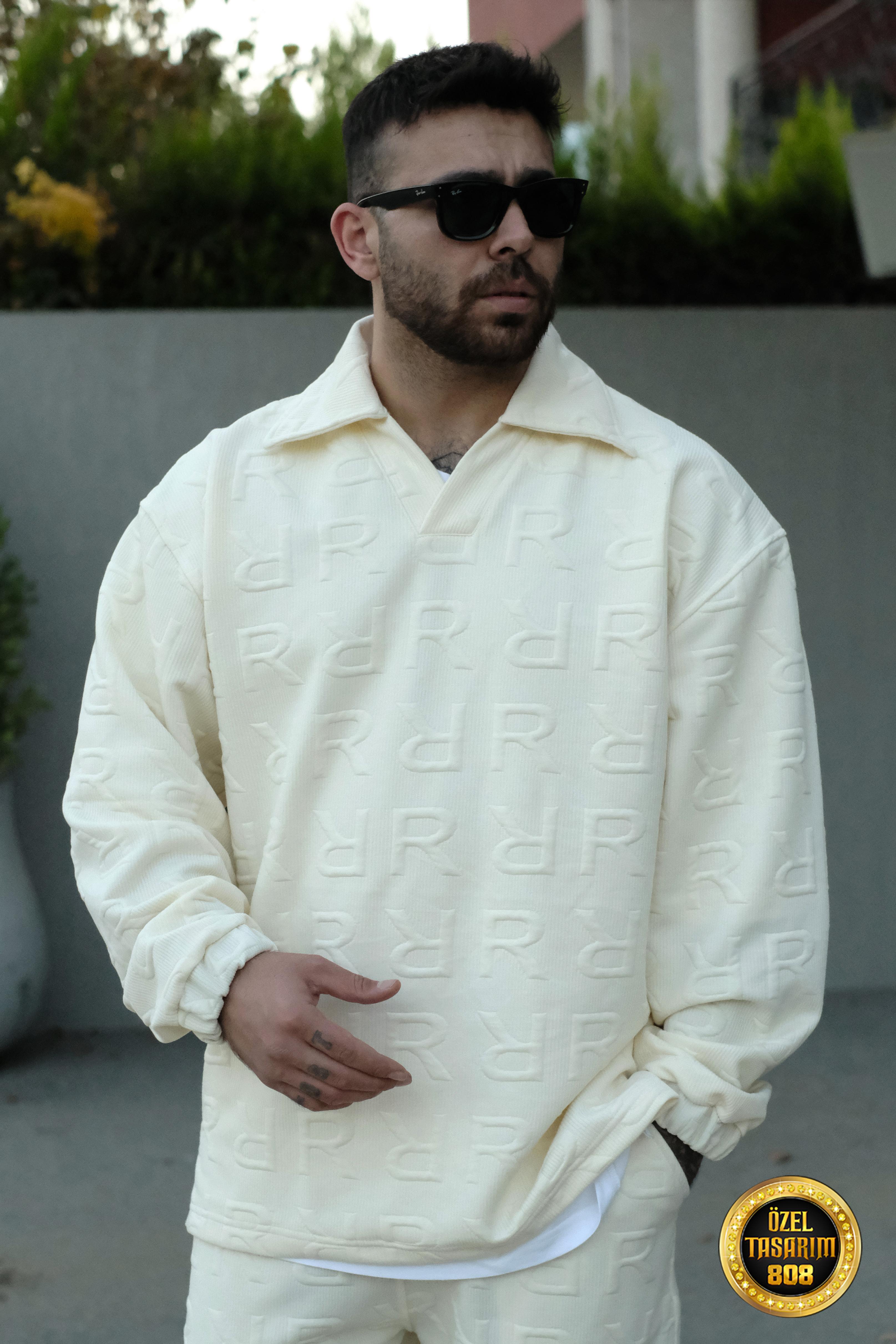 808 RR Dokulu Özel Tasarım Oversize Yakalı Sweatshirt