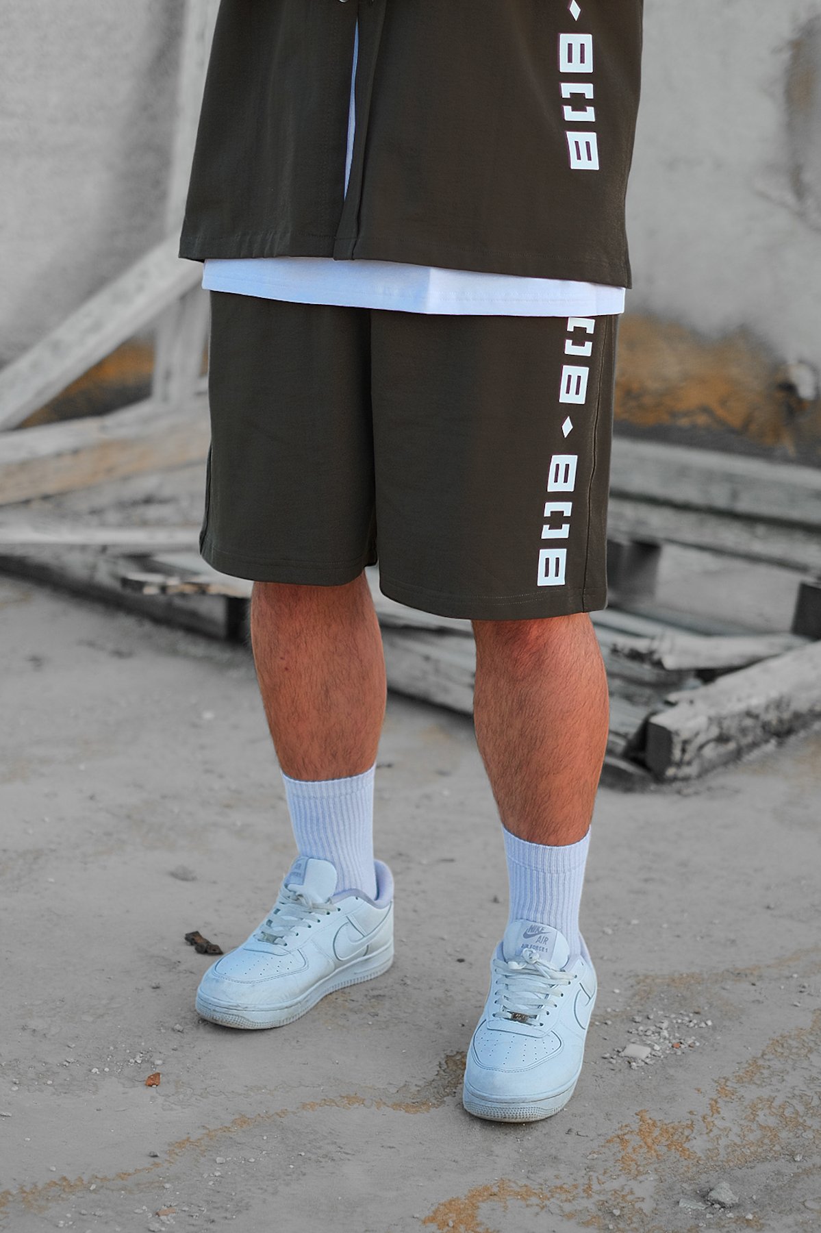 808 Şerit Baskı Detay Oversize Şort