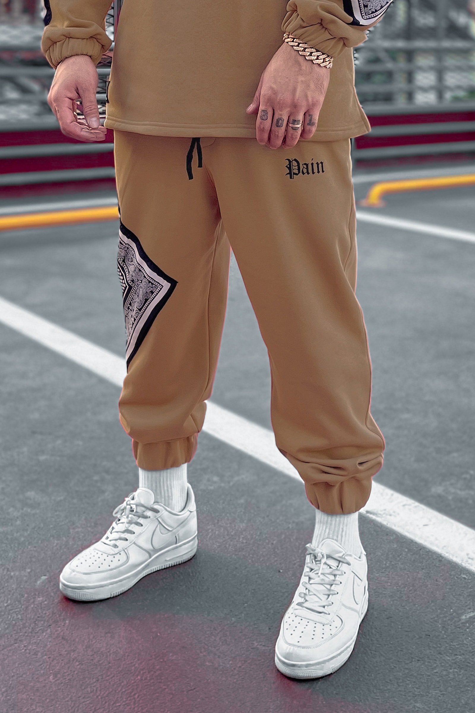 808 Pain Bandana Kontrast Oversize Jogger - Açık Kahverengi