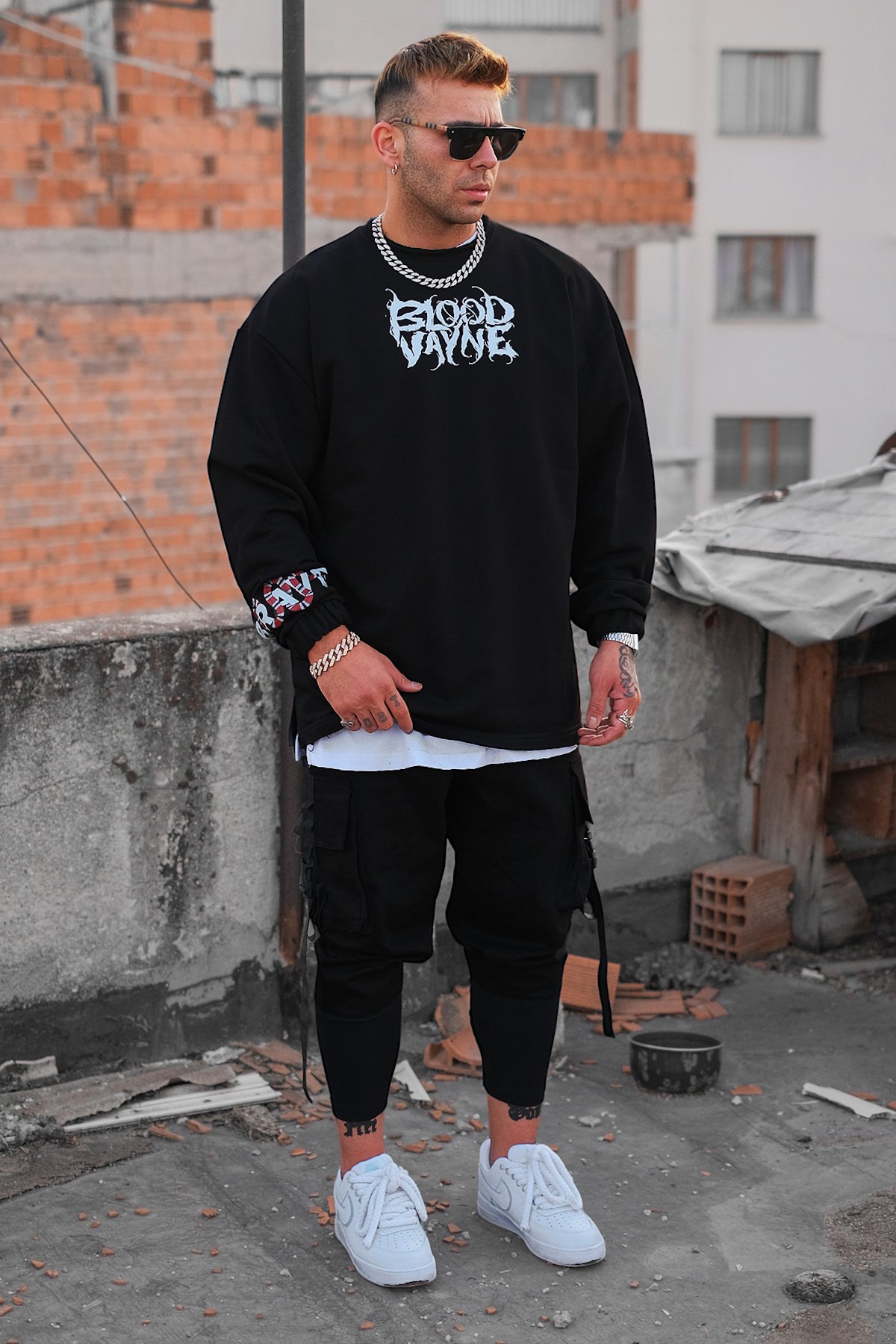 808 "Blood Vayne x Brave" Kol Baskılı Oversize Sweatshirt