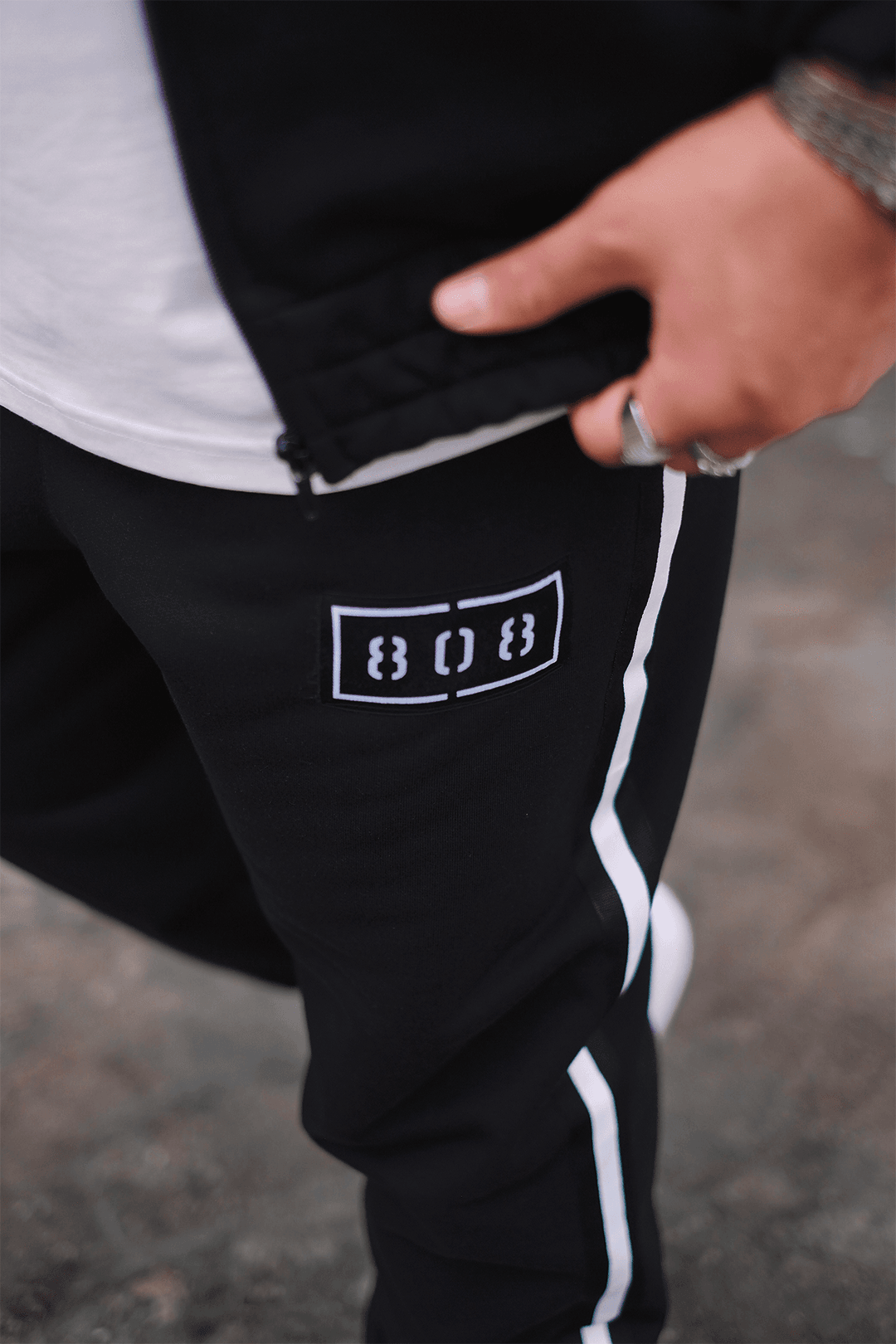 808 Dokuma Şerit Detay Oversize Jogger - Beyaz Şerit