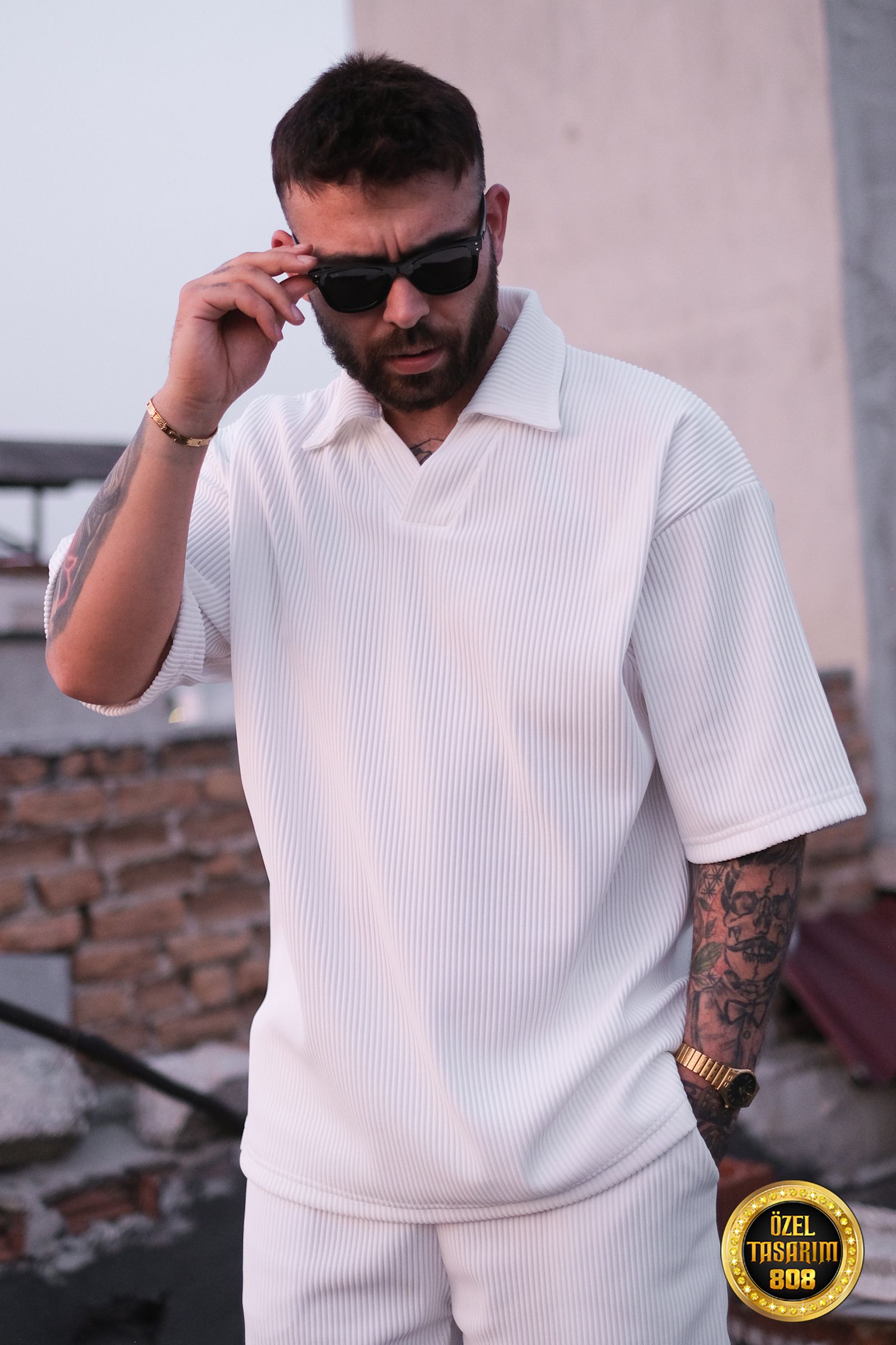 808 Fitil Dokulu Oversize Yakalı Tok Tişört - Beyaz