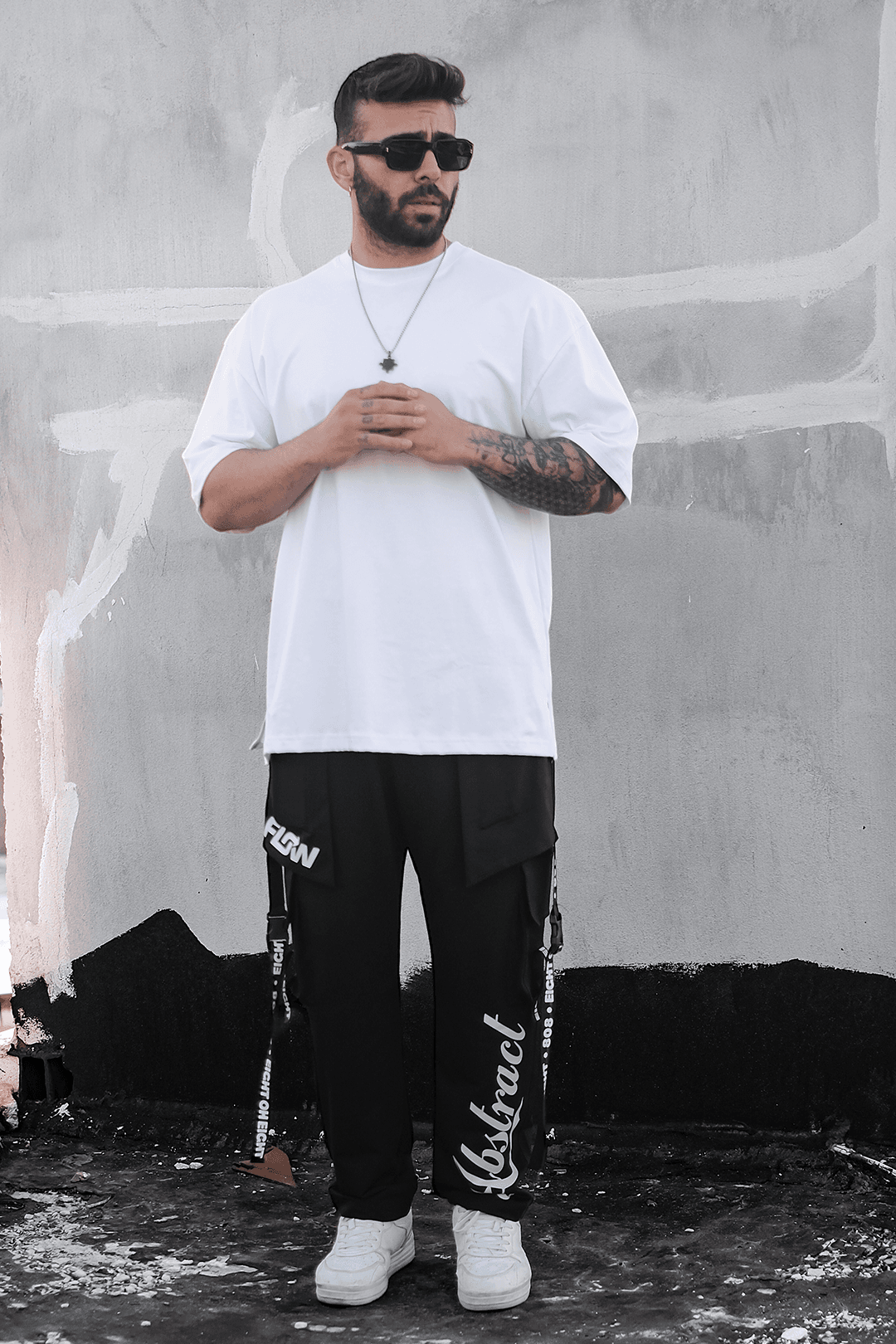 808 Abstract Baskılı Kordon Detay Yarasa Cep Jogger