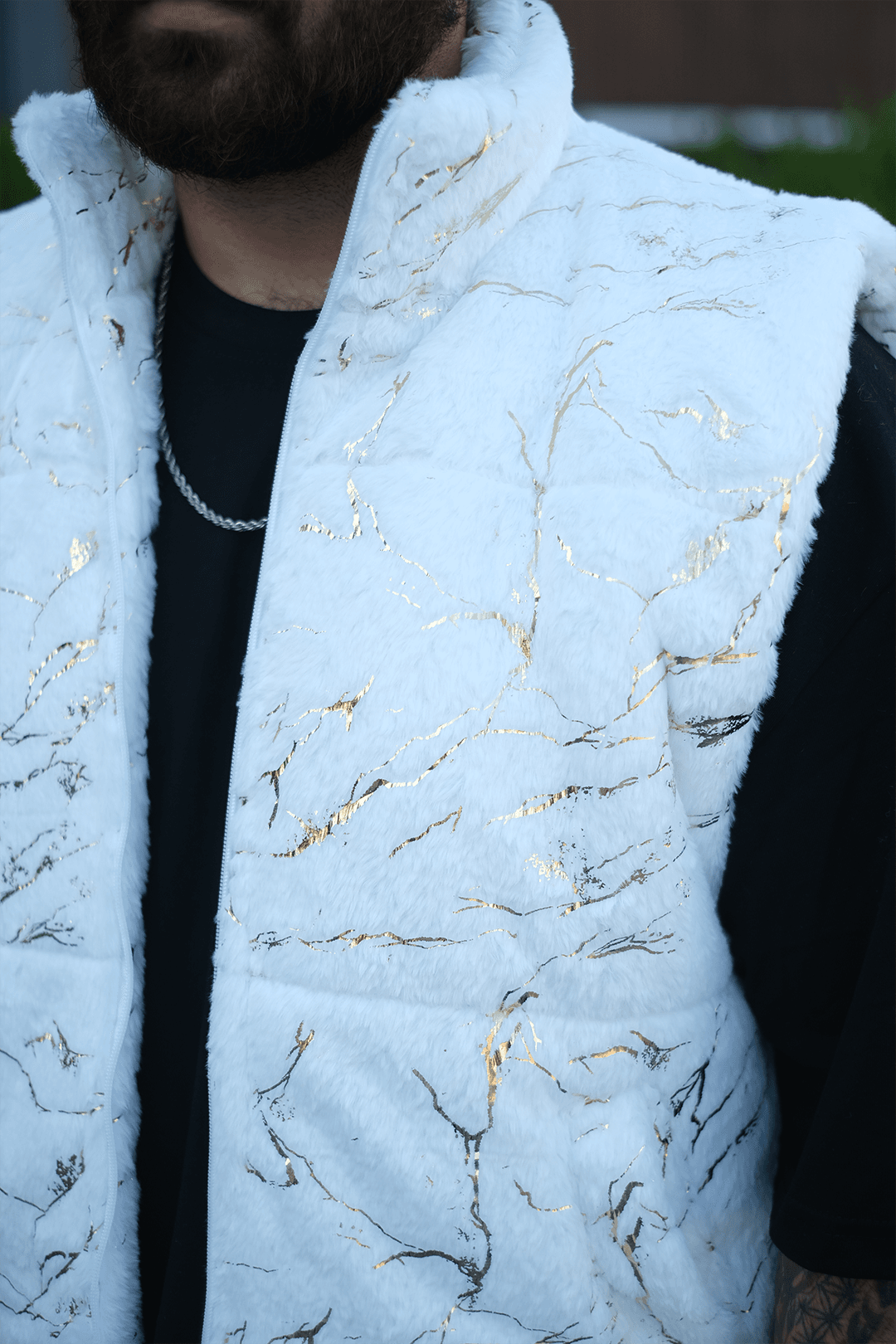 808 Golden Varak Desen Dolgulu Dik Yaka Yelek