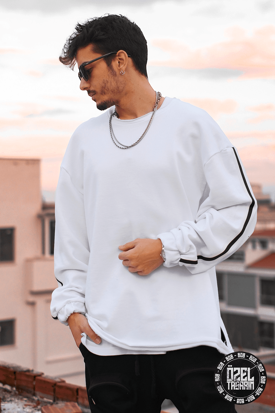 808 Kol Şeritli Pis Yaka Oversize Sweatshirt - Beyaz