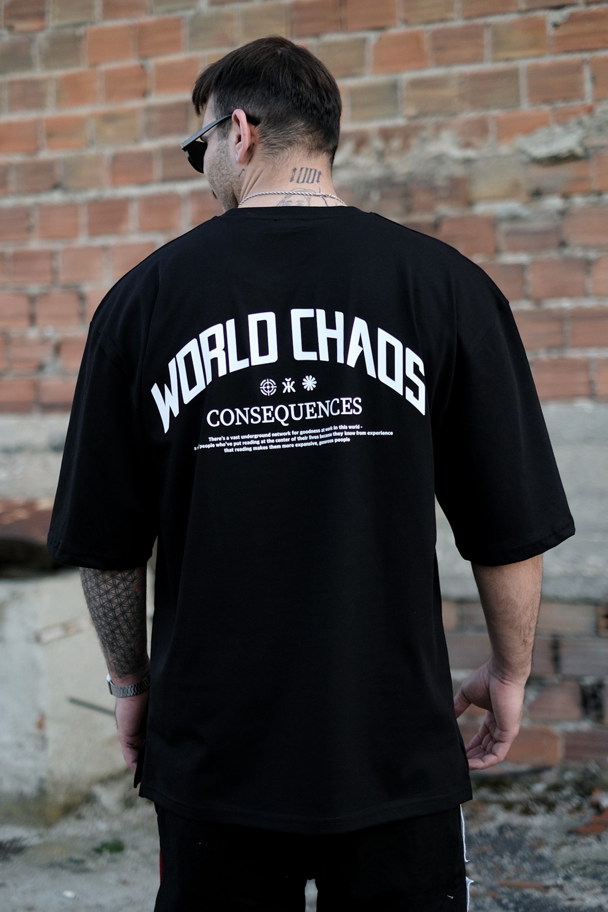 808 World Chaos Oversize Tişört