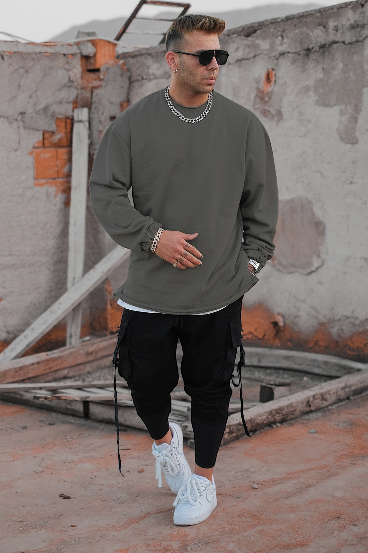 808 Oversize Basic Sweatshirt