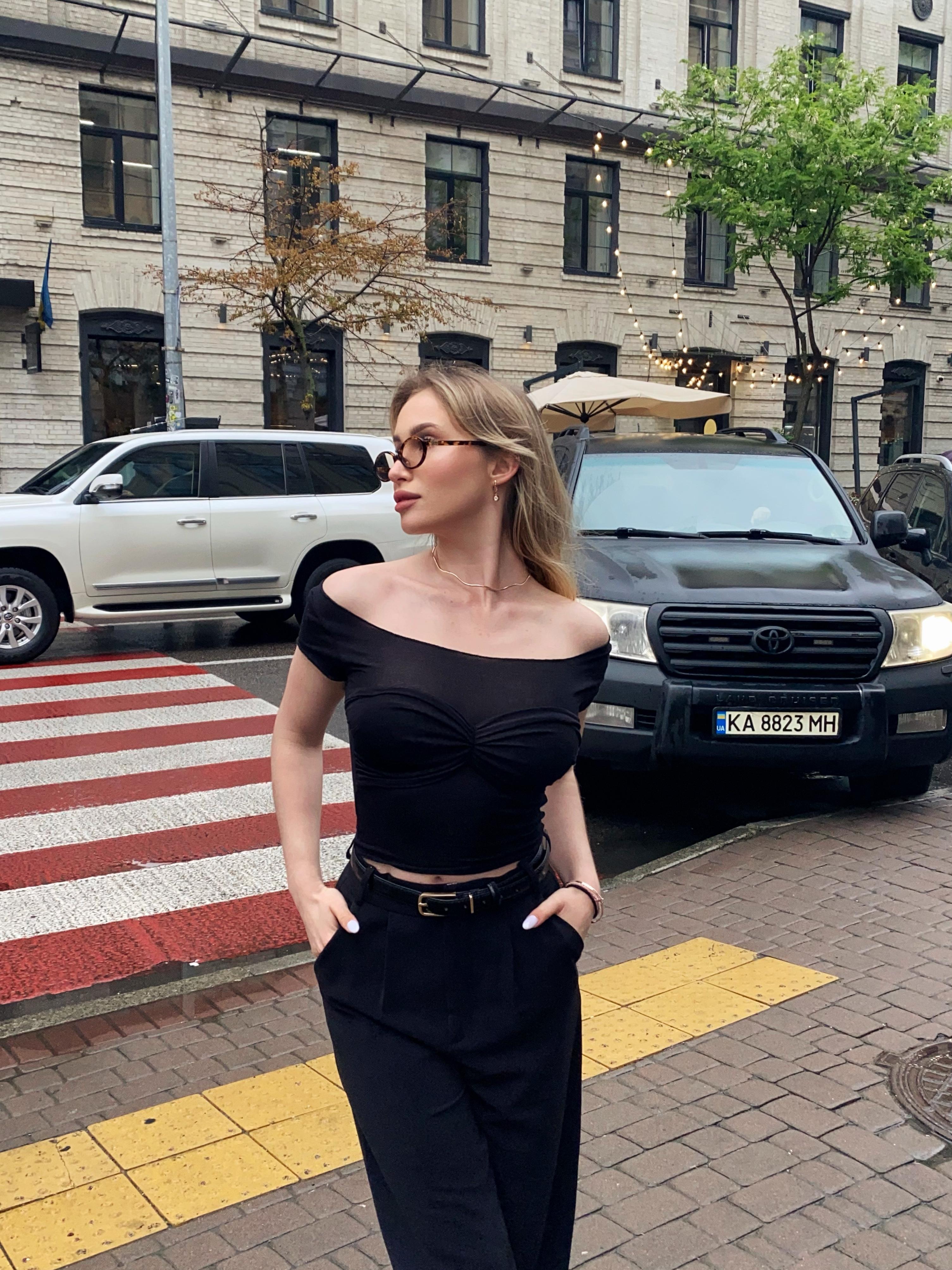 Elya Bluz