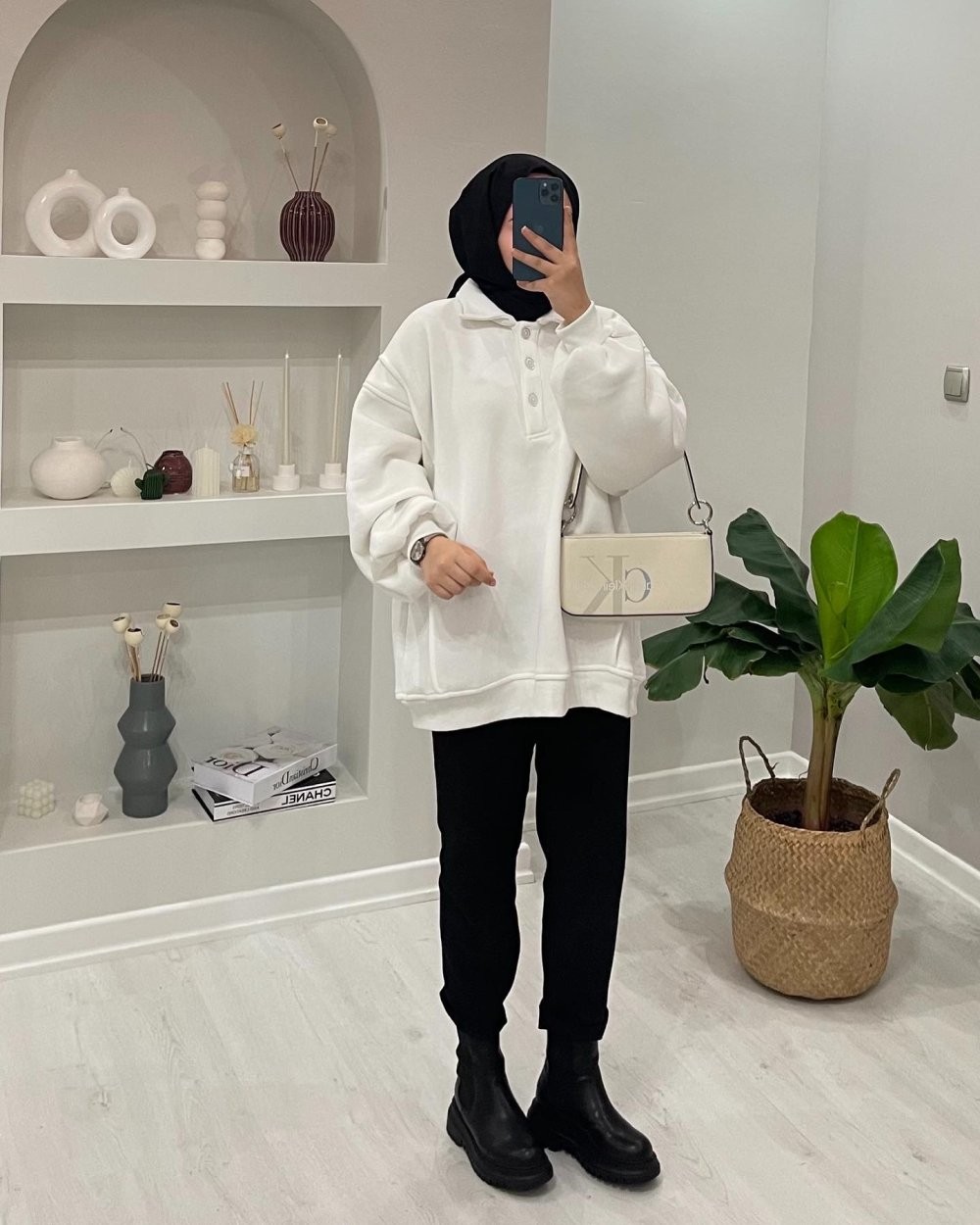 Polo Yaka Sweatshirt  Beyaz