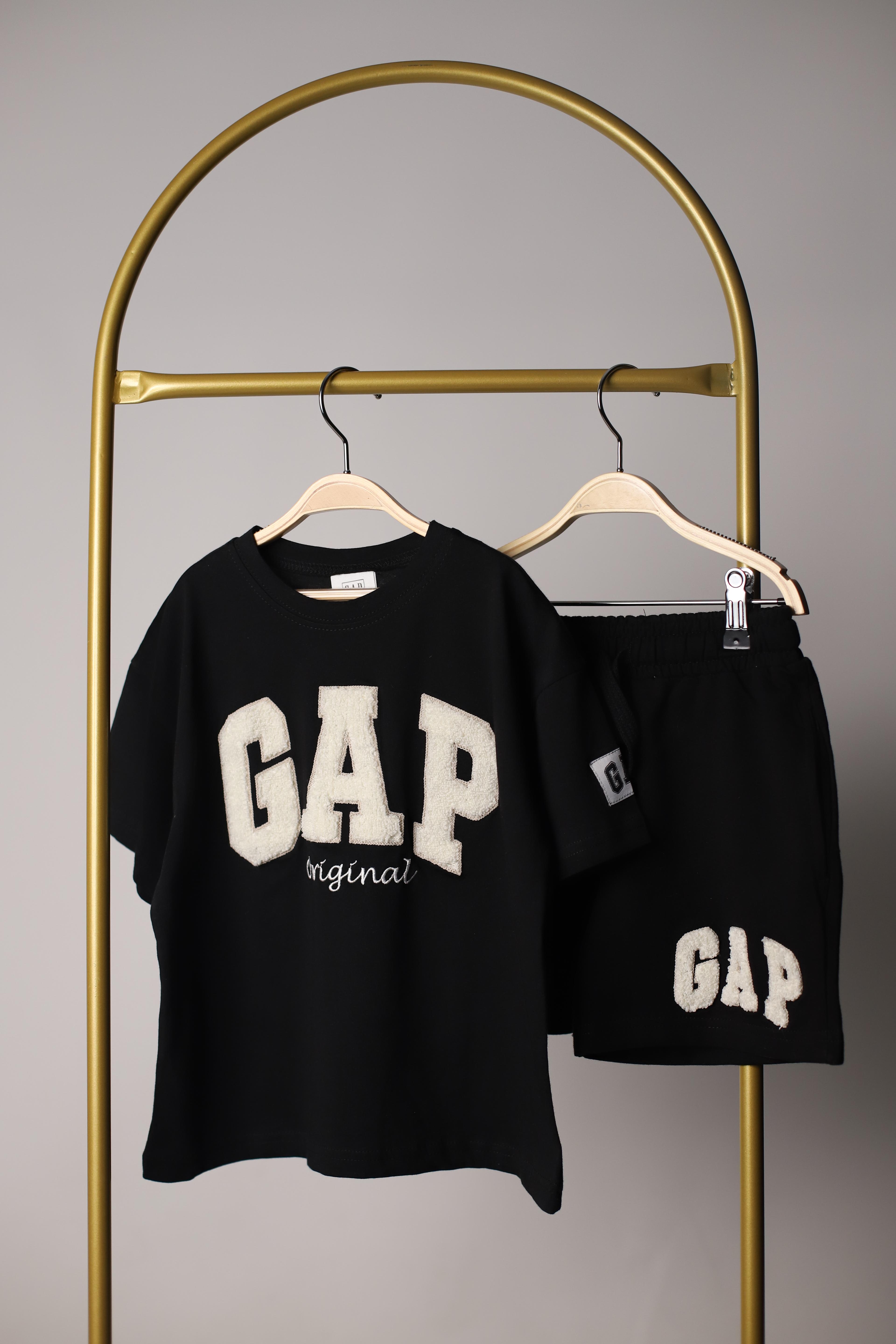 GAP PUNCH ŞORTLU TAKIM SİYAH