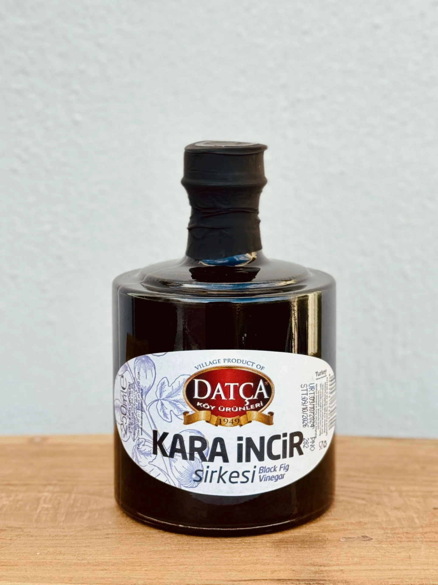 Datça Kara İncir Sirkesi Kule Şişe 250 ml Alt