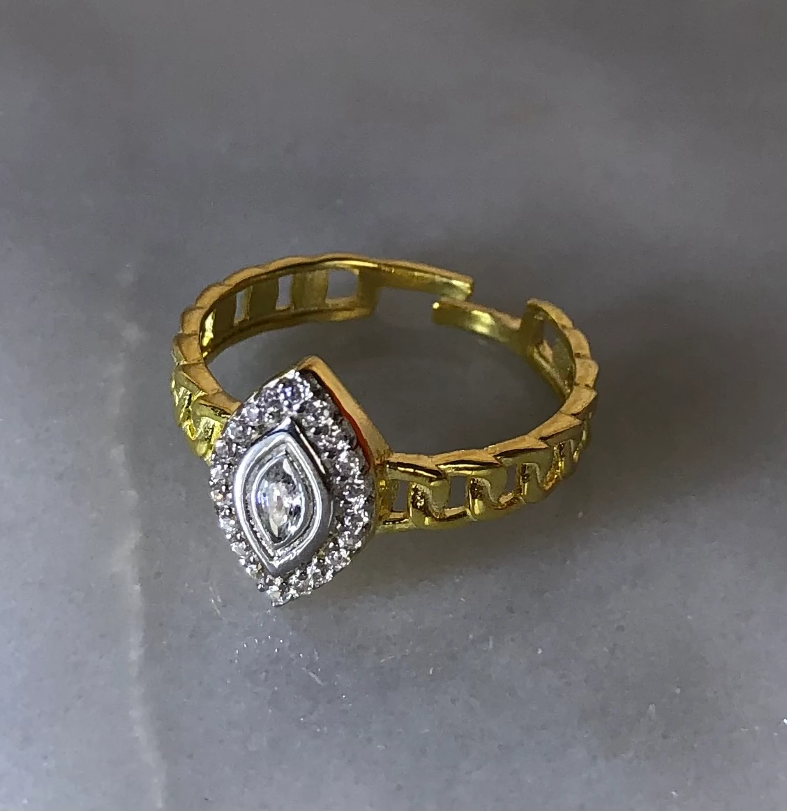 925 Ayar Gümüş Damla Taşlı Yüzük-Gold