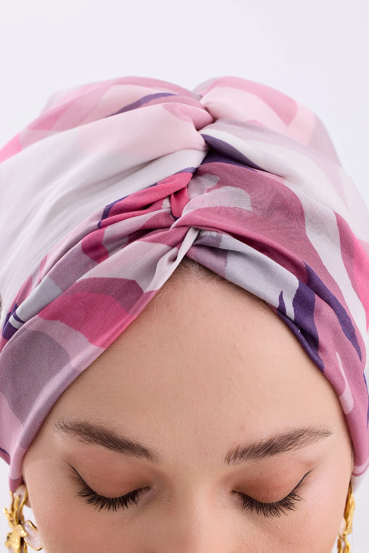 Rosa İtalyan İpek Dolgulu Bone