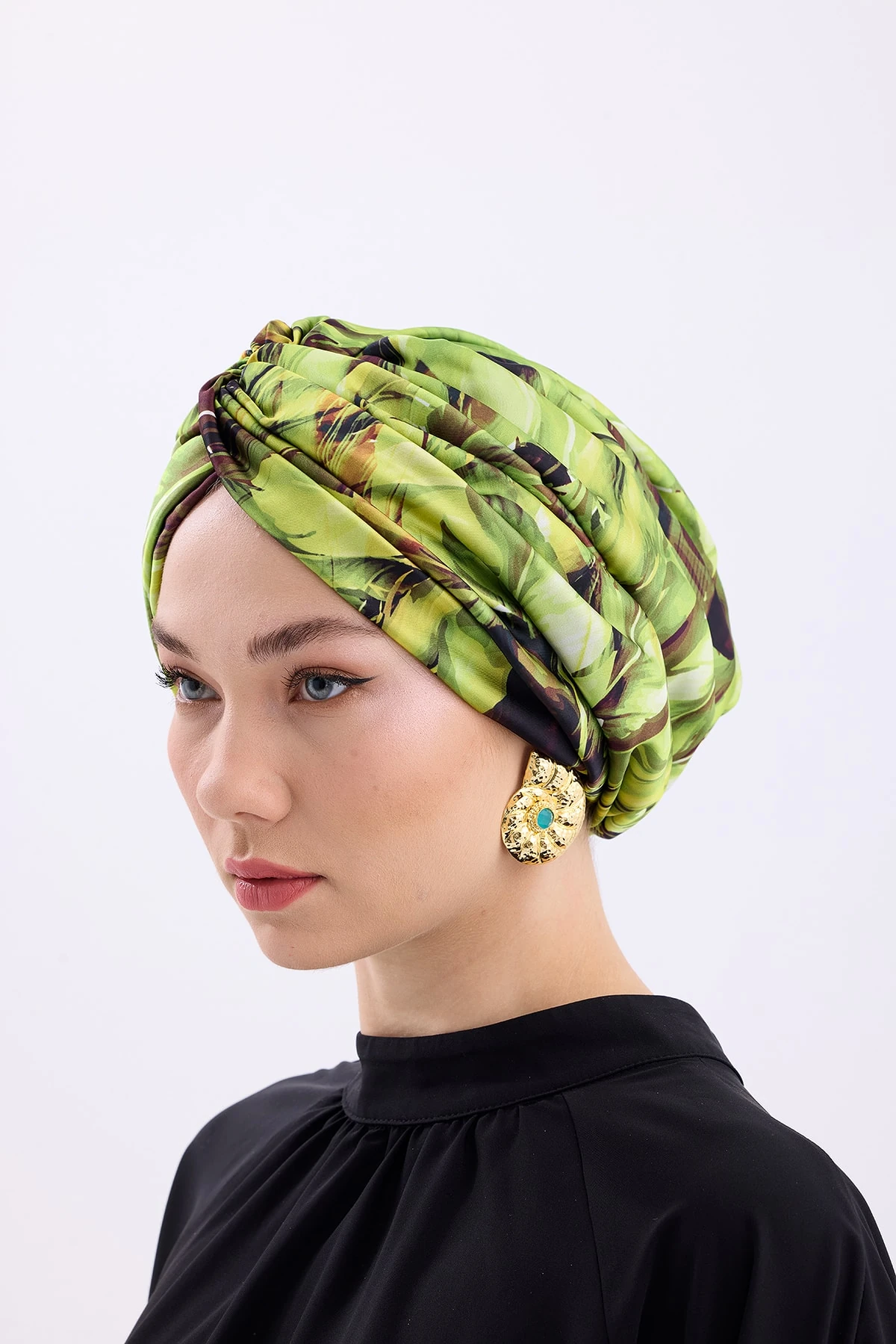 Havana Yeşil Yapraklı İpek Dolgusuz Bone