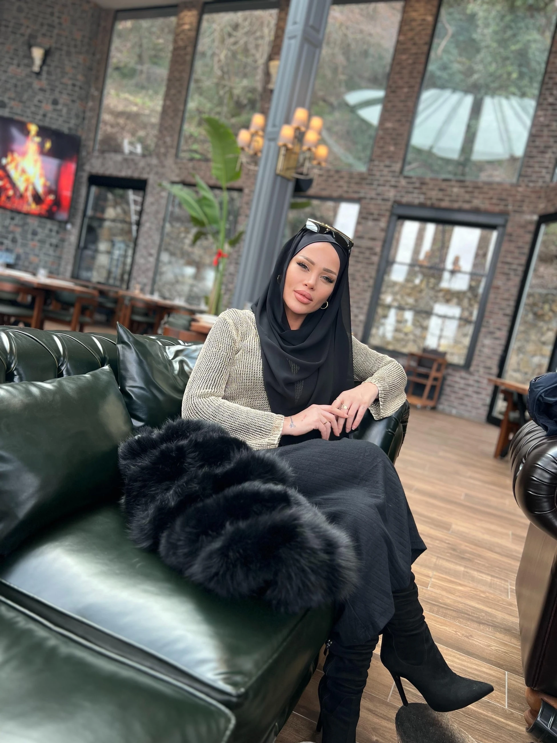 Çapraz Şallı Dolgulu Bone