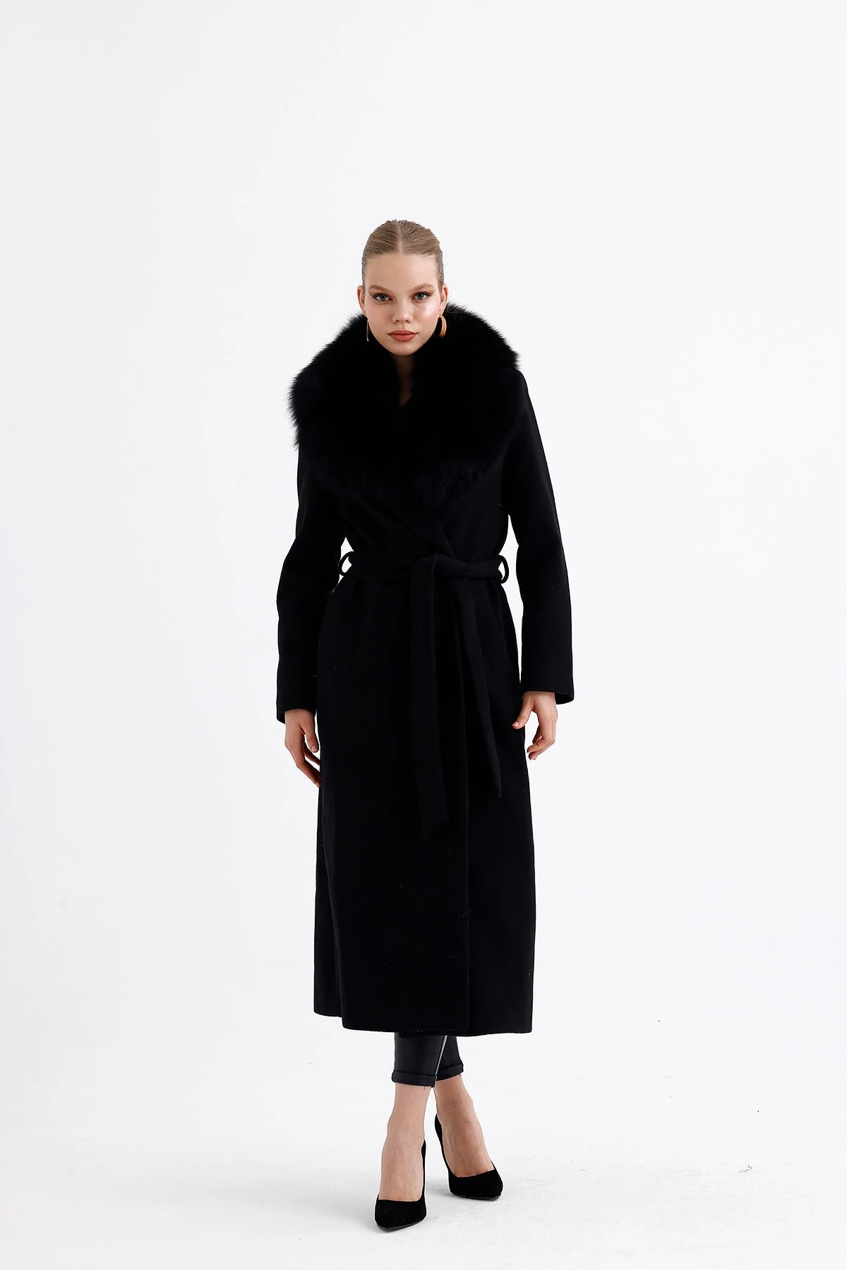 Yakası Kürk Detaylı Max Boy Kaşmir Kaban