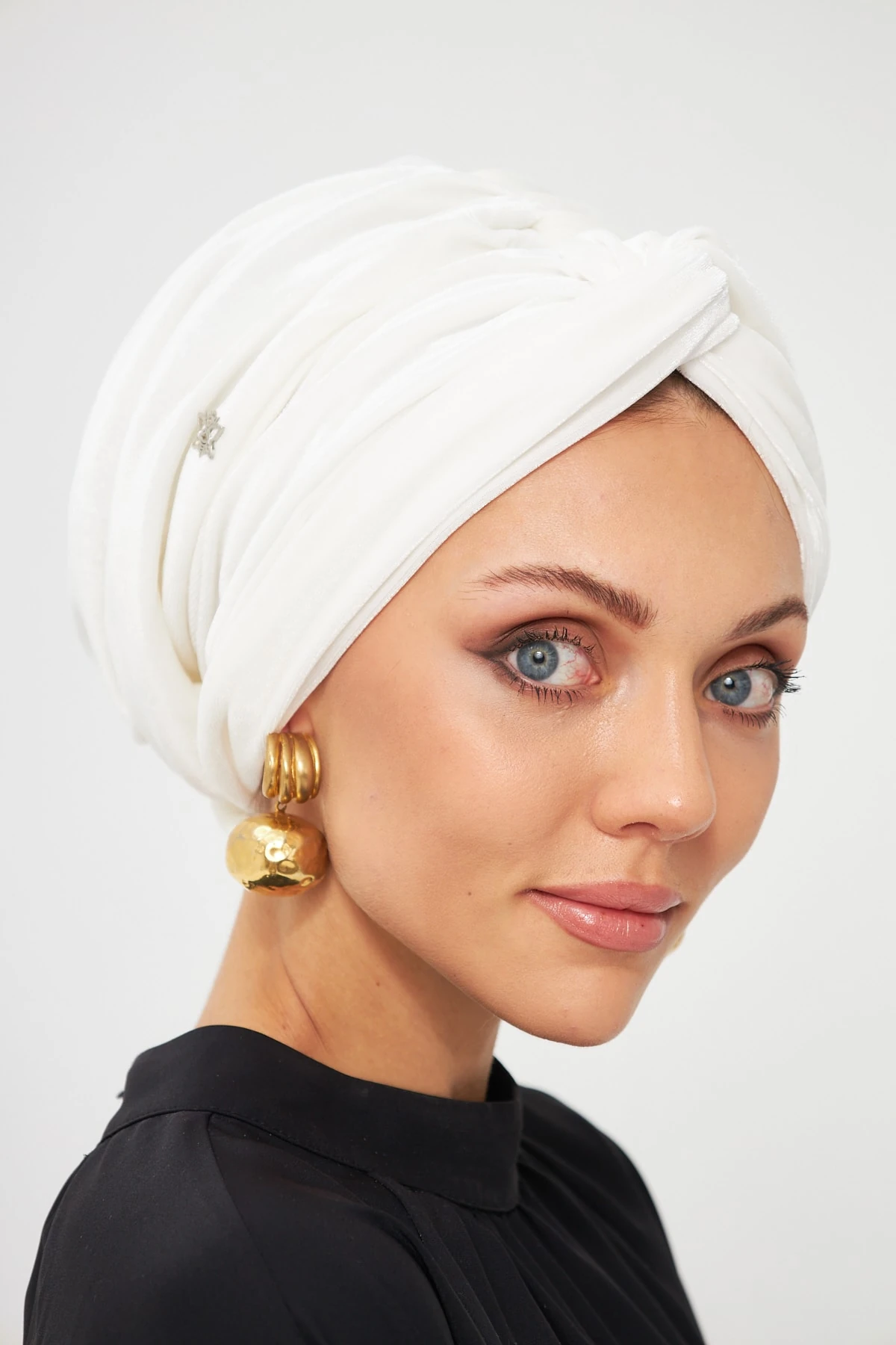 Kadife Burgulu Dolgulu Bone