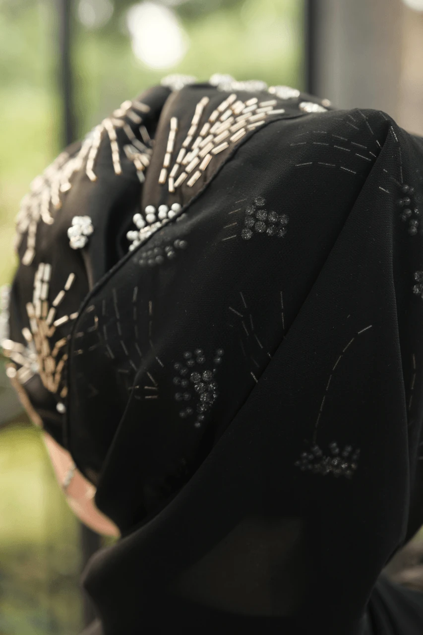 Siyah Şallı Dolgulu İstanbul