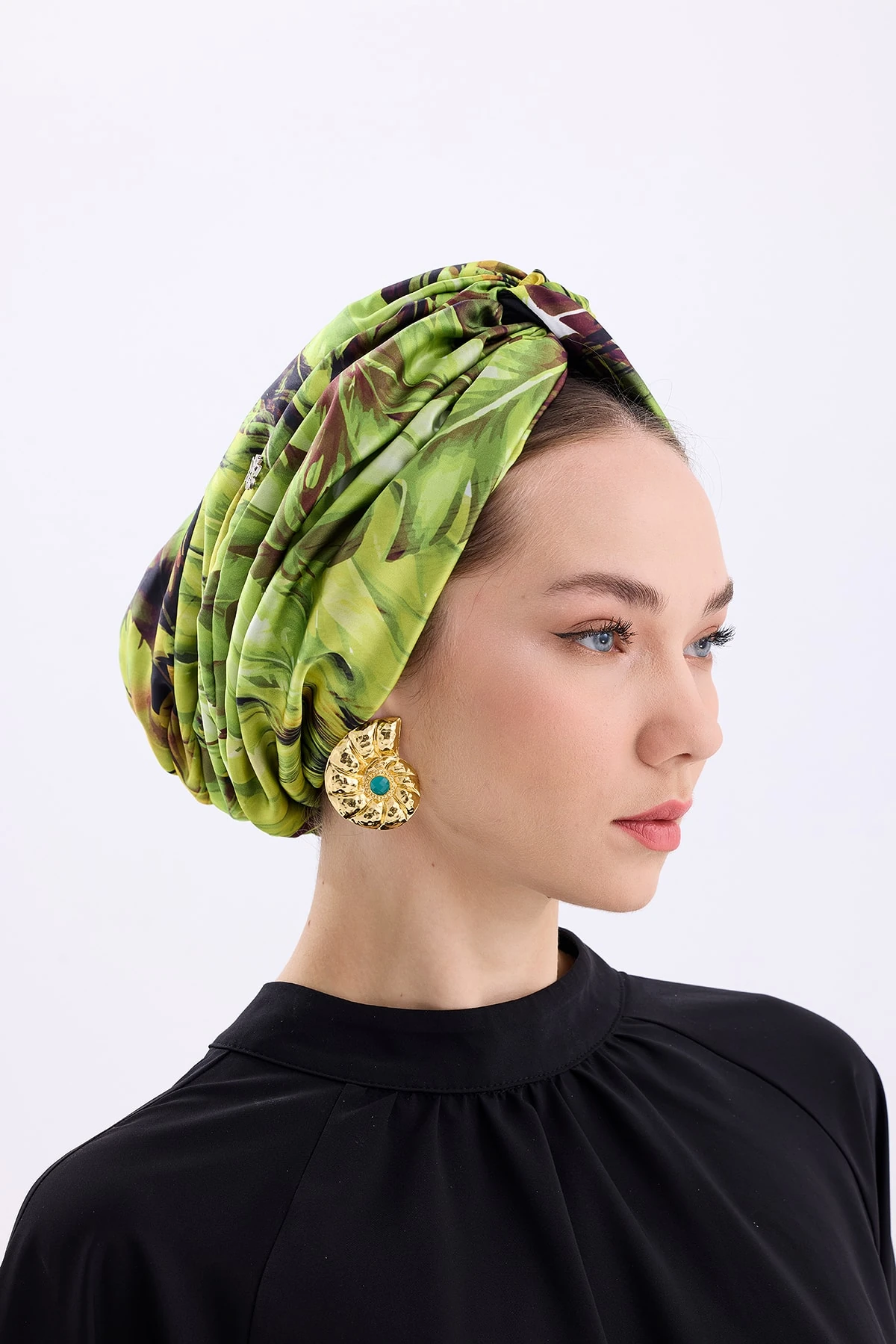 Havana Yeşil Yapraklı İpek Dolgusuz Bone