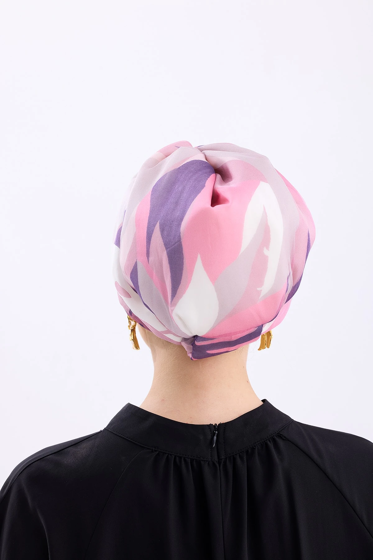 Rosa İtalyan İpek Dolgulu Bone