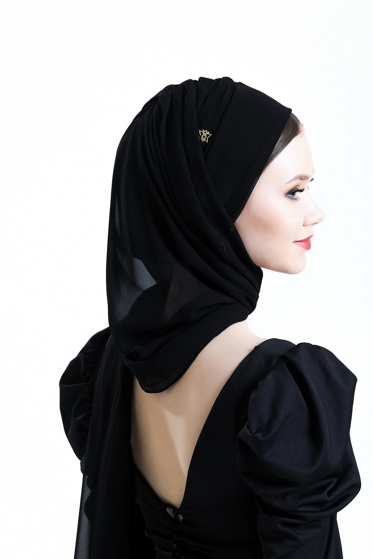 Önü Düz Krepli Dolgusuz Şallı Bone