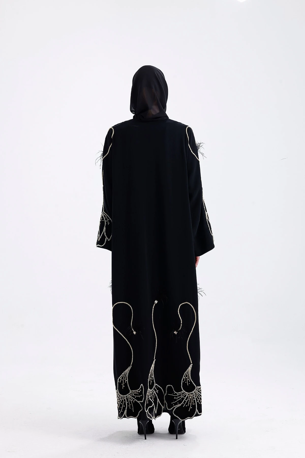 Quwain Abaya
