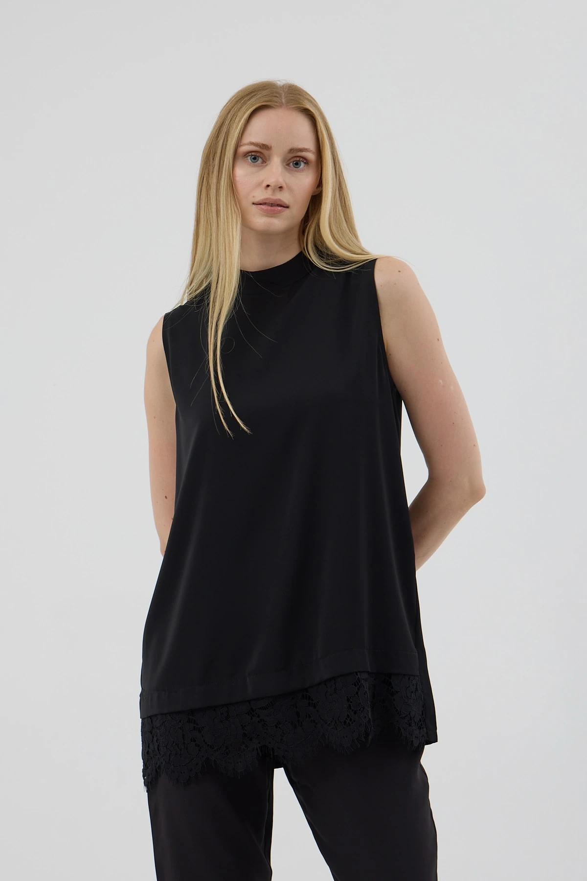 ETEK UCU DANTELLİ İÇLİK