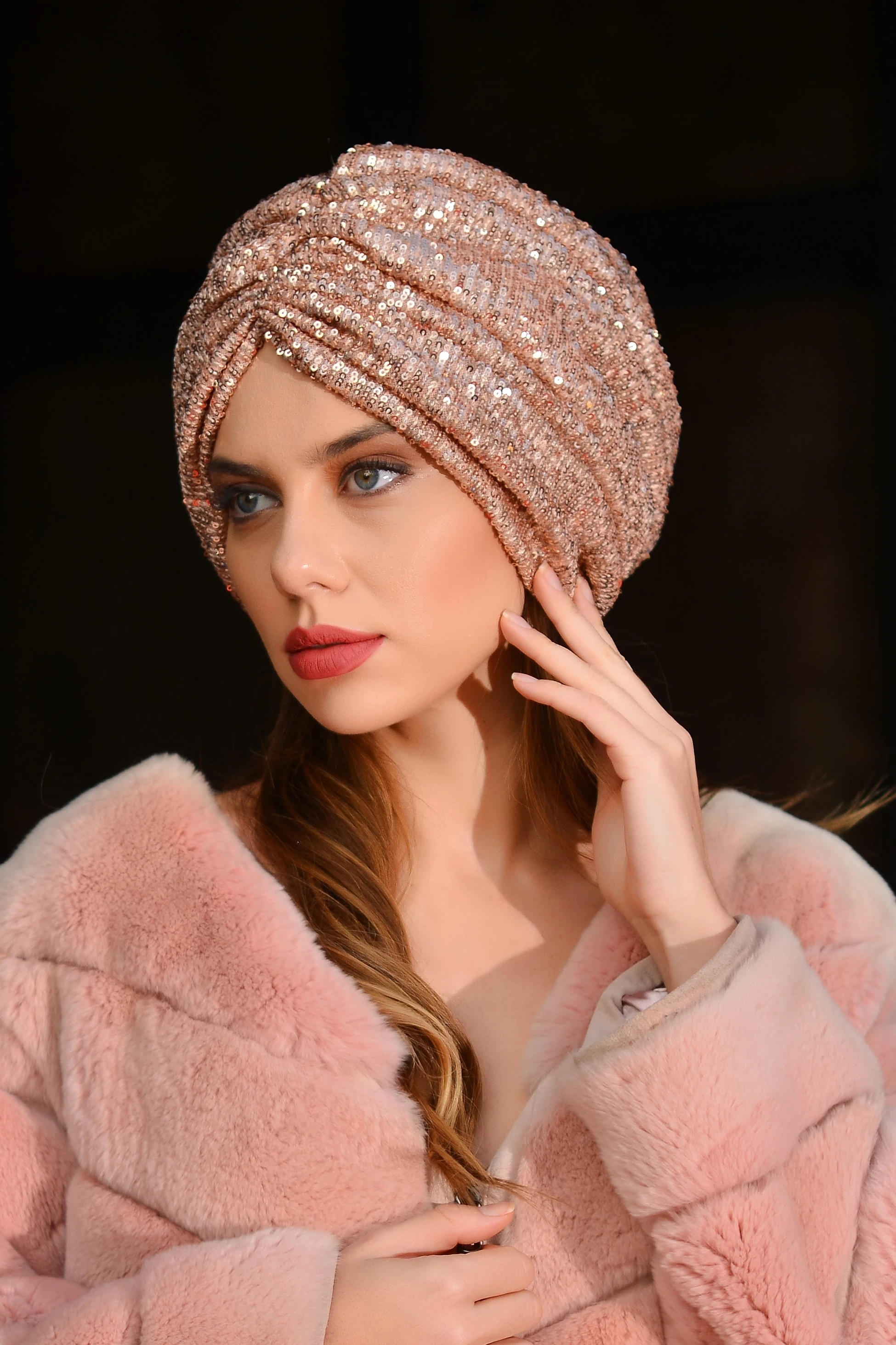 Pullu Dolgulu Abrans Bone - Pembe 2