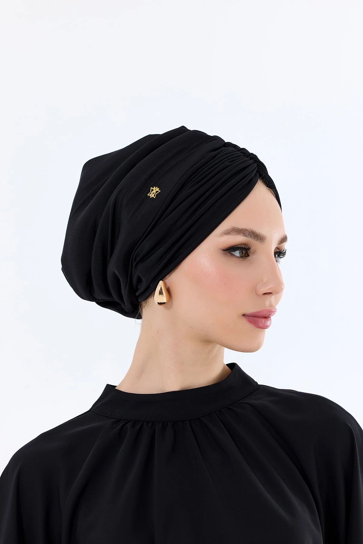 Sisre Drapeli Dolgulu Günlük Bone