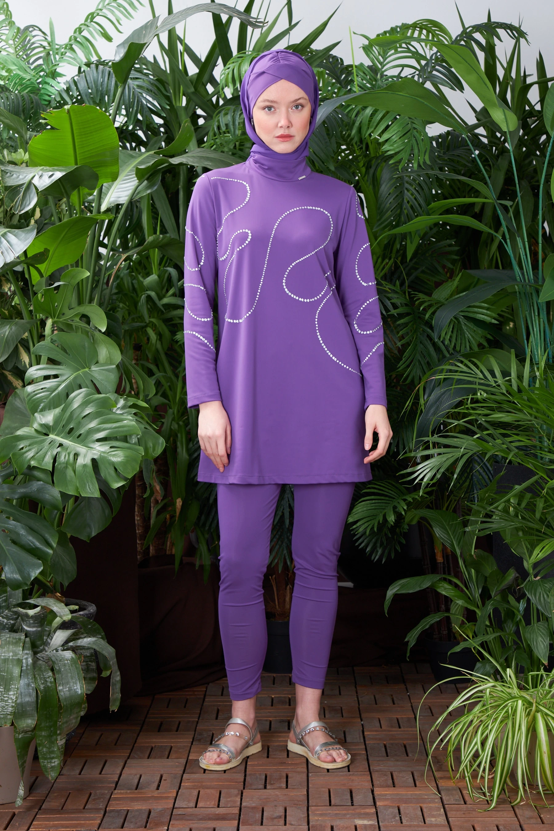 Taş İşlemeli Tesettür Mayo