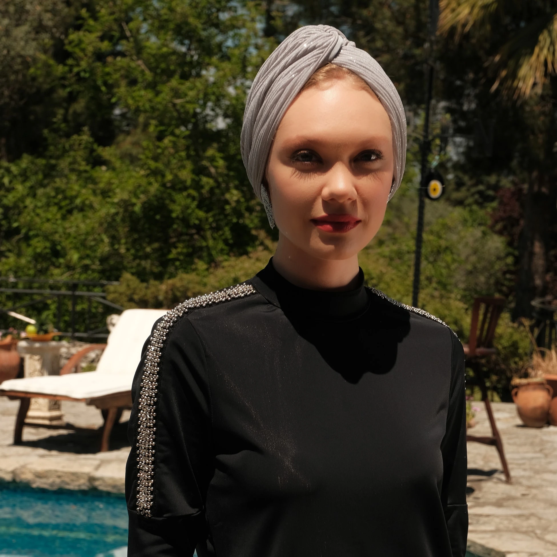 Piliseli Dolgusuz Bone - Gri