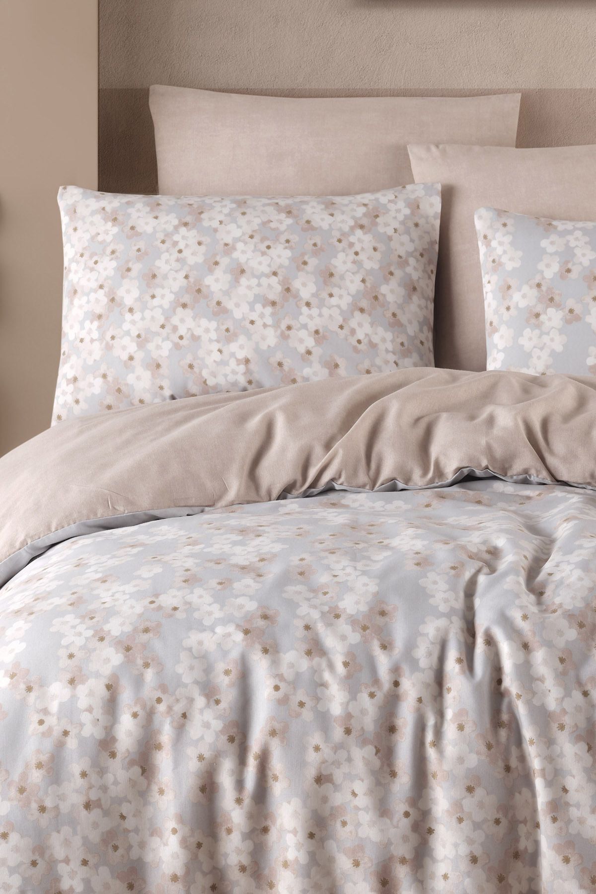 Kolay Ütülenir Nevresim Takımı Çift Kişilik Piti Yaprak Rose