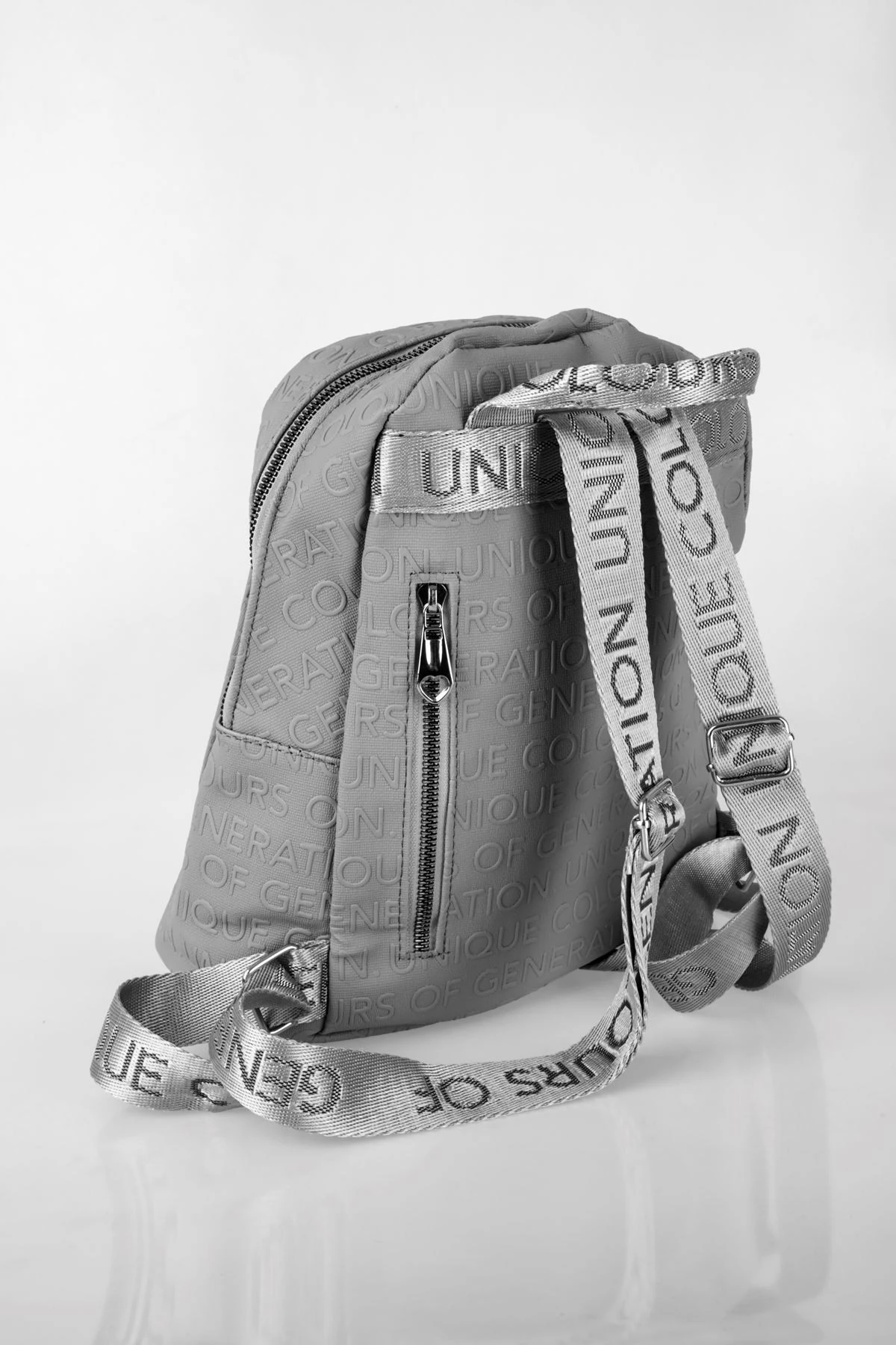 ZOE KADIN SIRT ÇANTASI