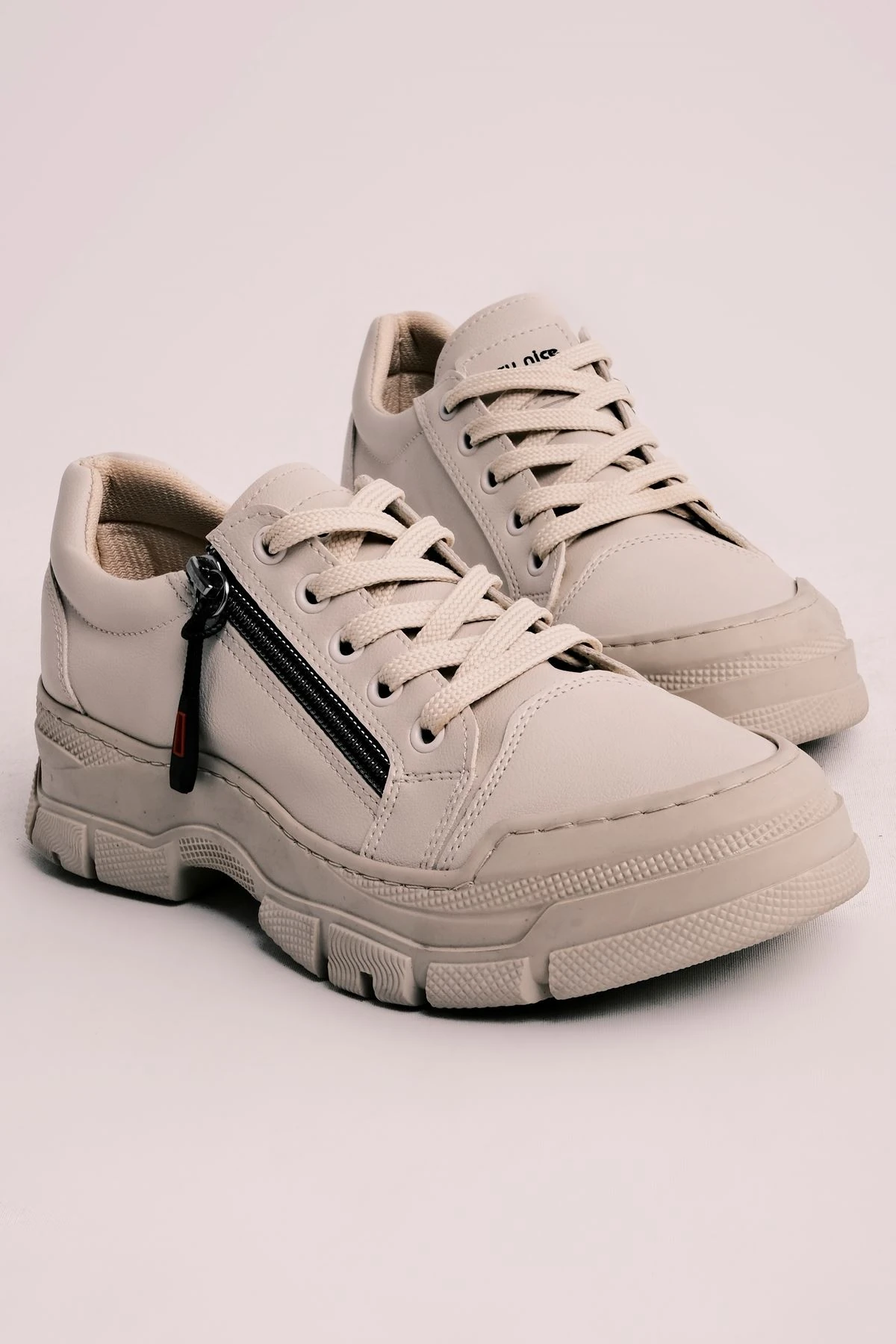 Kinsey Kadın Bağcık Ve Fermuar Detaylı Spor Ayakkabı