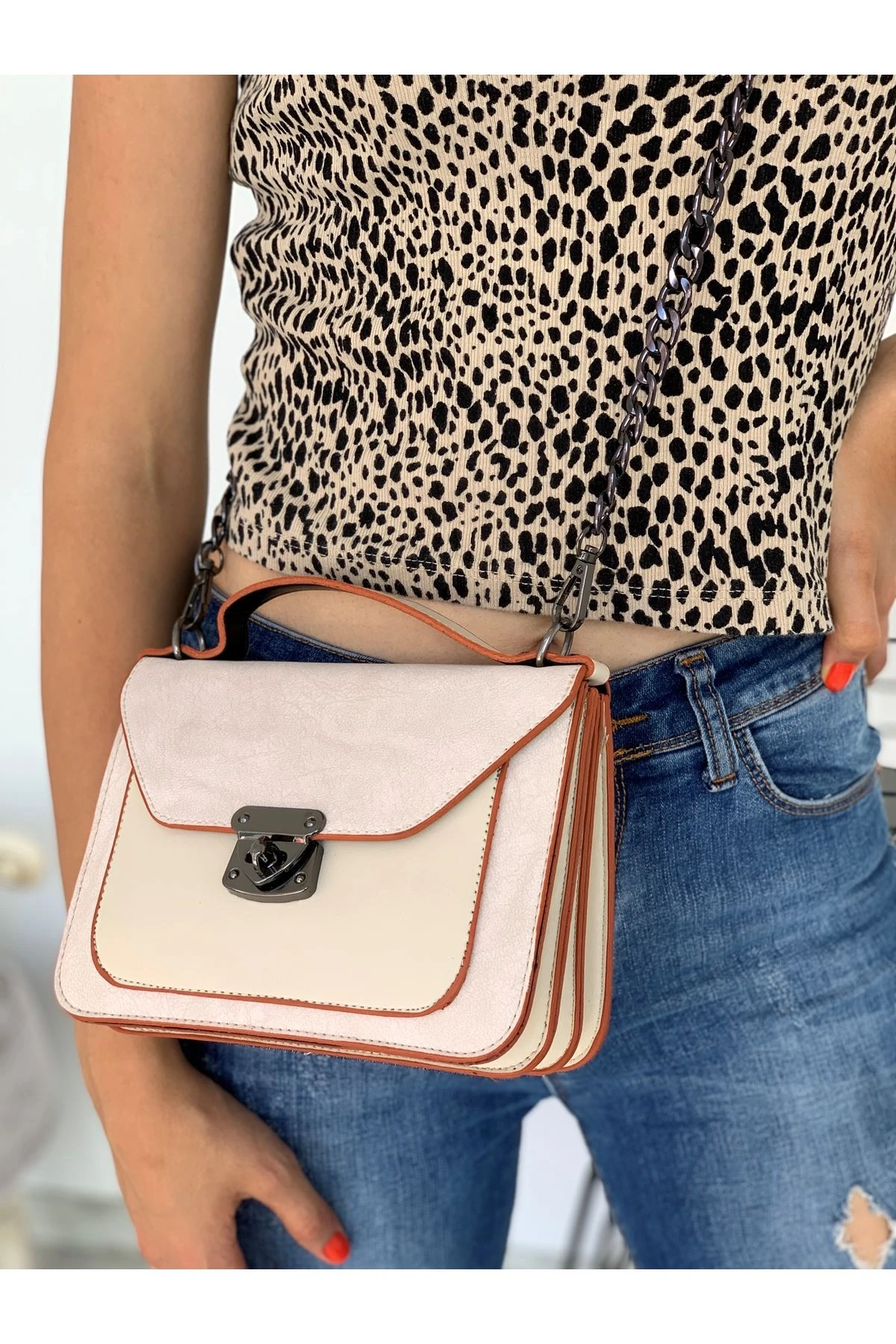 KÜÇÜK BOY EL ÇANTASI