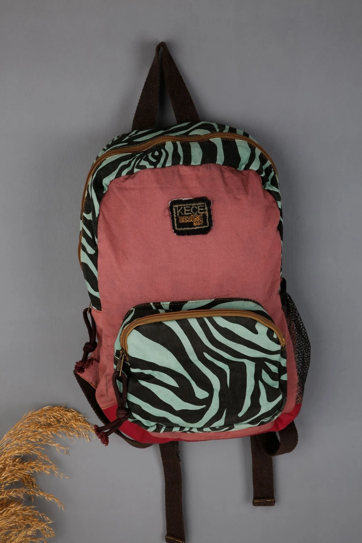 LOWELL KADIN SIRT ÇANTASI ZEBRA DESENLİ