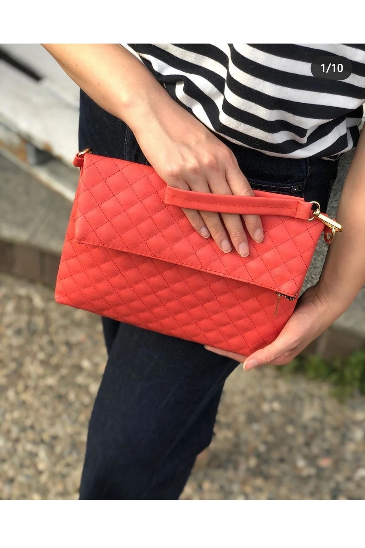 KAPİTONE DESENLİ PORTFÖY ÇANTA