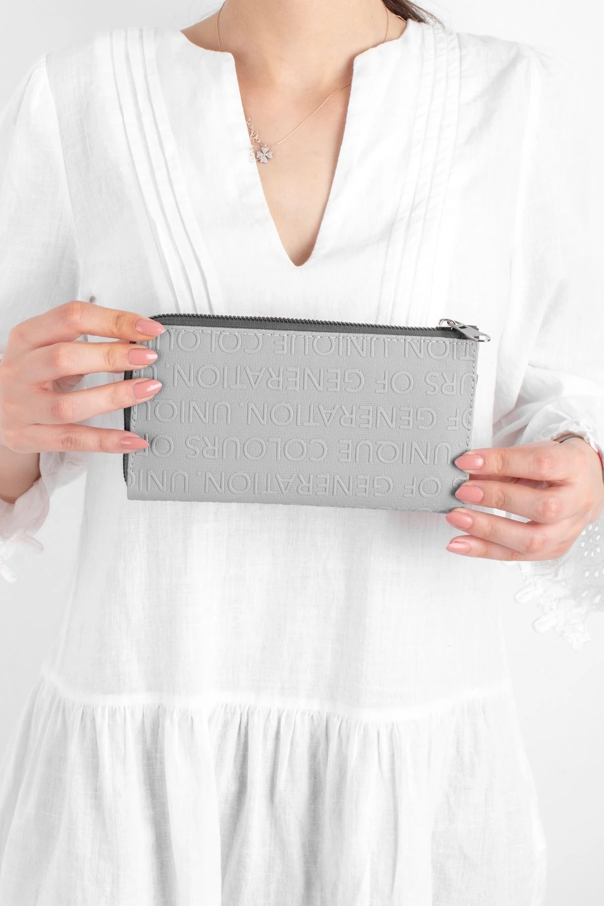 Kadın Cüzdan Fermuarlı Ön Cep Detaylı