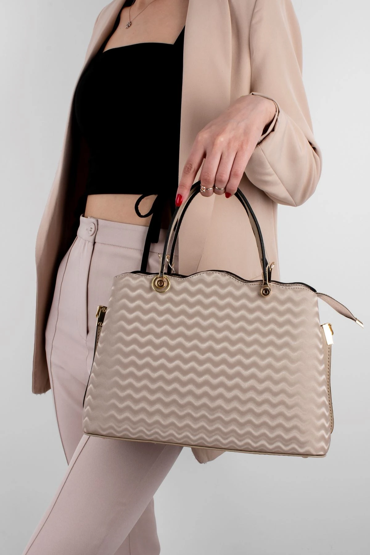 Kadın Çanta Sert Taban Dalgalı Desen