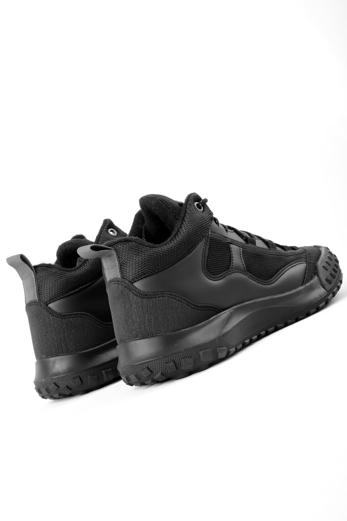 Ulkira Erkek Lastik Bağcık Detaylı Bilek Boy Spor Ayakkabı